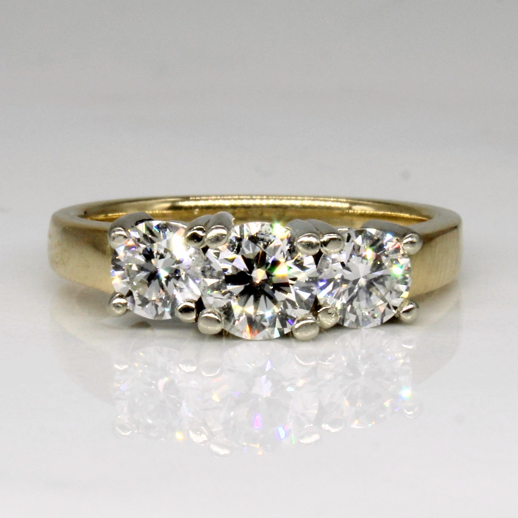 Bague trois diamants | 1,05 ct au total | Taille 5,75 | 