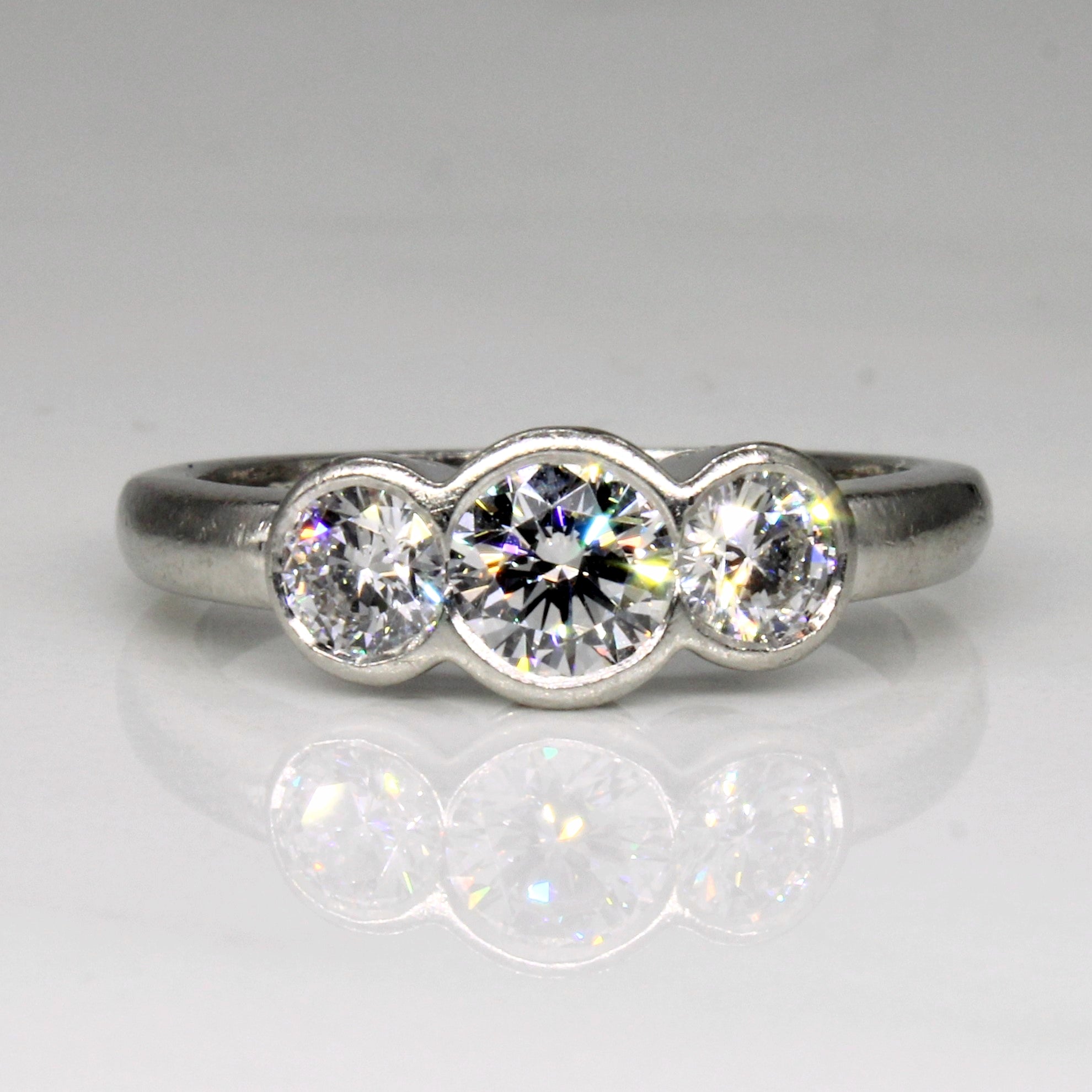 Three Stone Diamond Engagement Ring | 0.96ctw | SZ 7 |