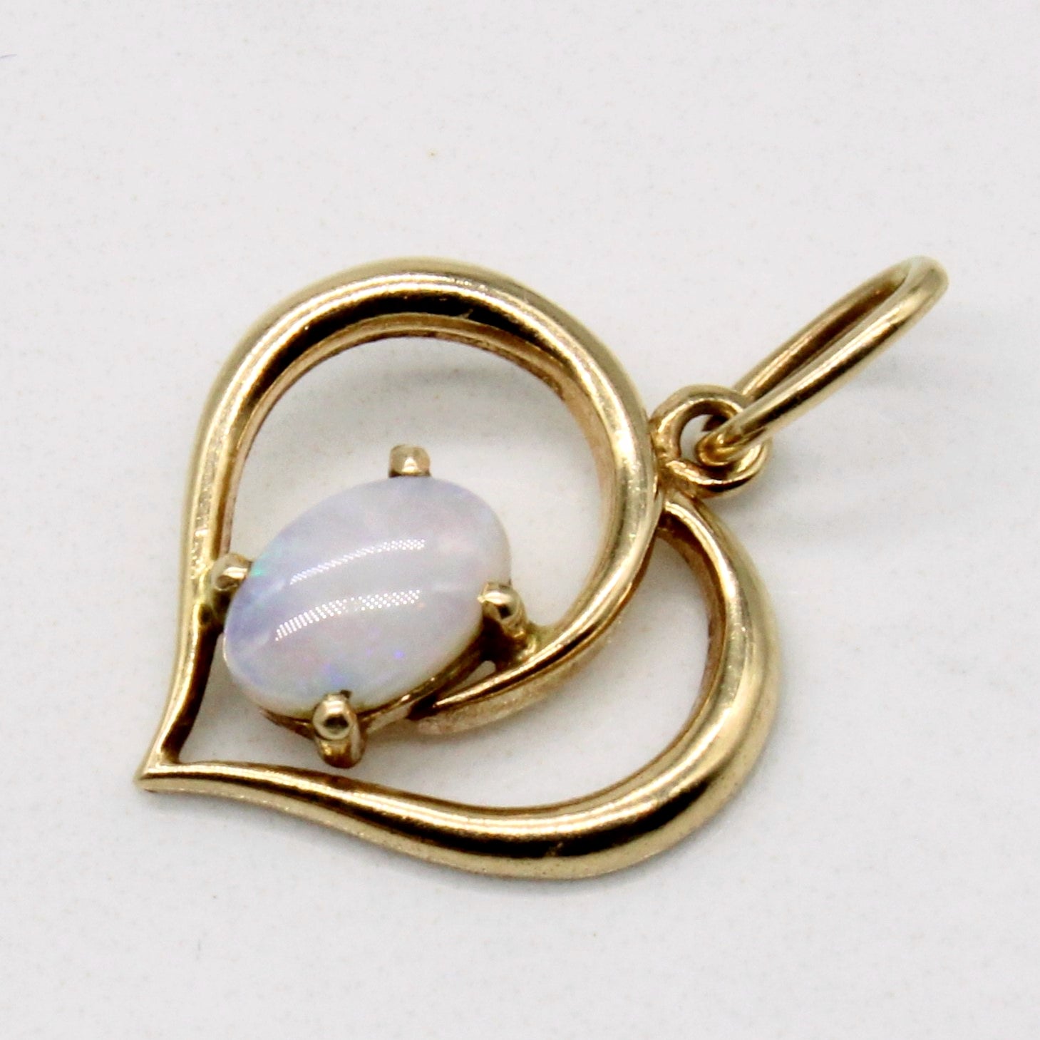 Opal Heart 10k Pendant | 0.25ct |