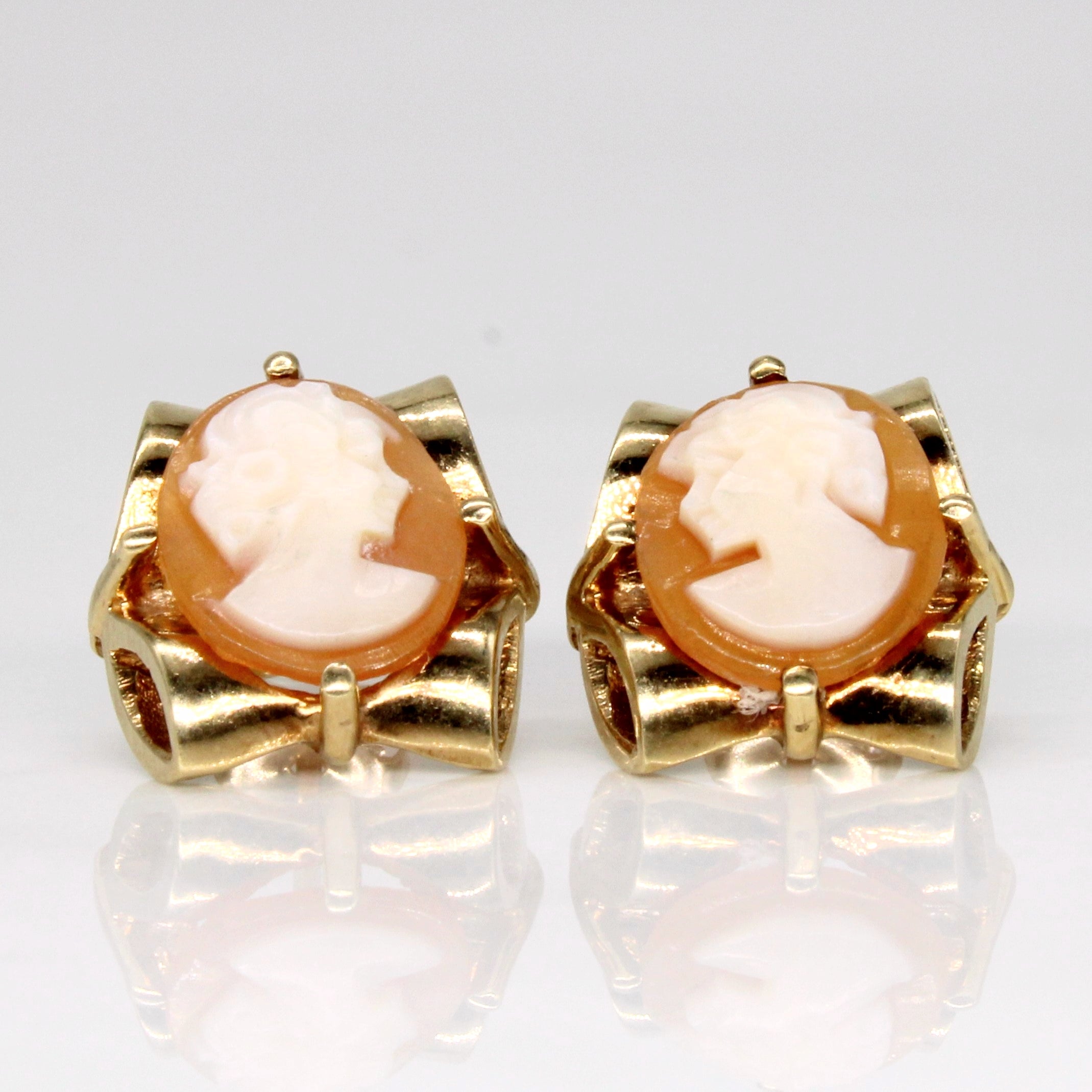 Sea Shell Cameo Earrings | 2.00ctw |