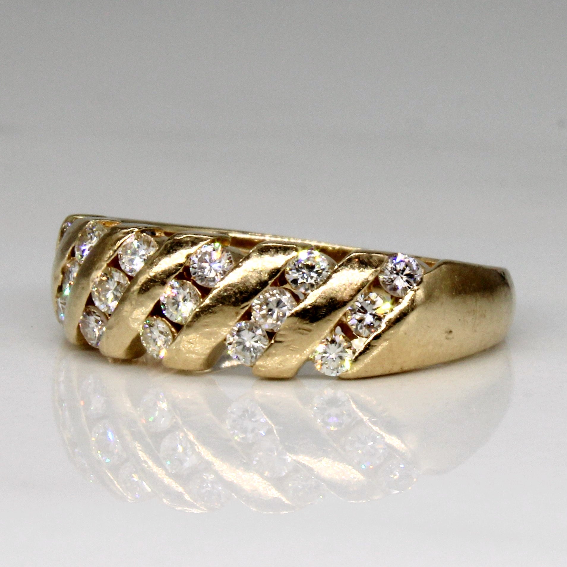 Channel Set Diamond Ring | 0.45ctw | SZ 6.75 |