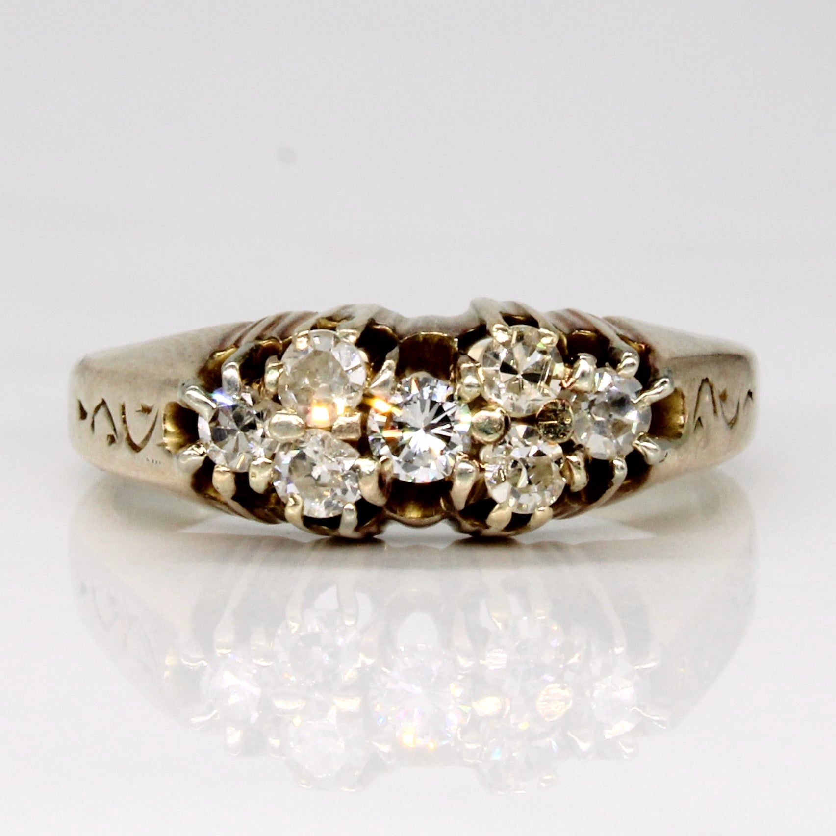 Diamond Ring | 0.38ctw | SZ 6.5 |