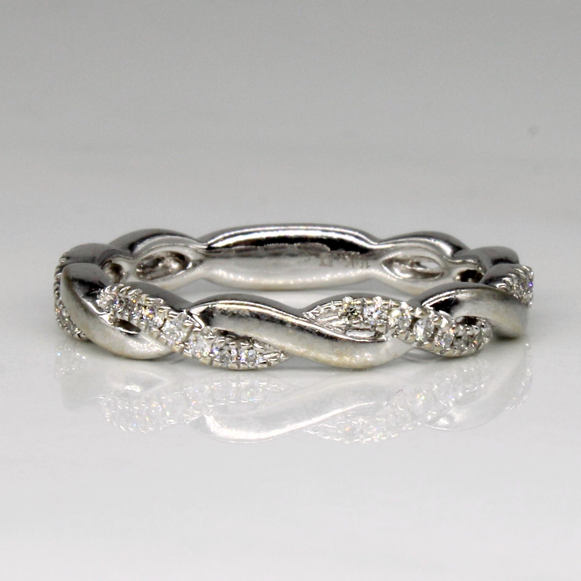 Diamond Overlapping Ring | 0.14ctw | SZ 6.75 |