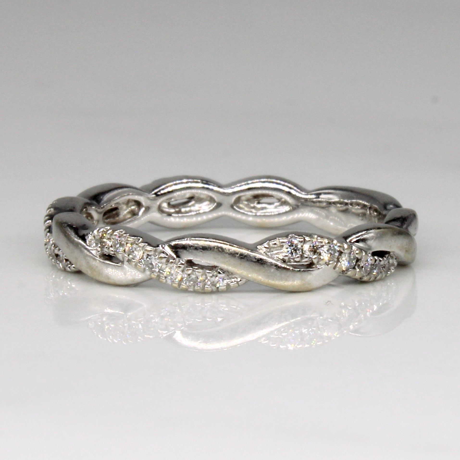 Diamond Overlapping Ring | 0.14ctw | SZ 6.75 |