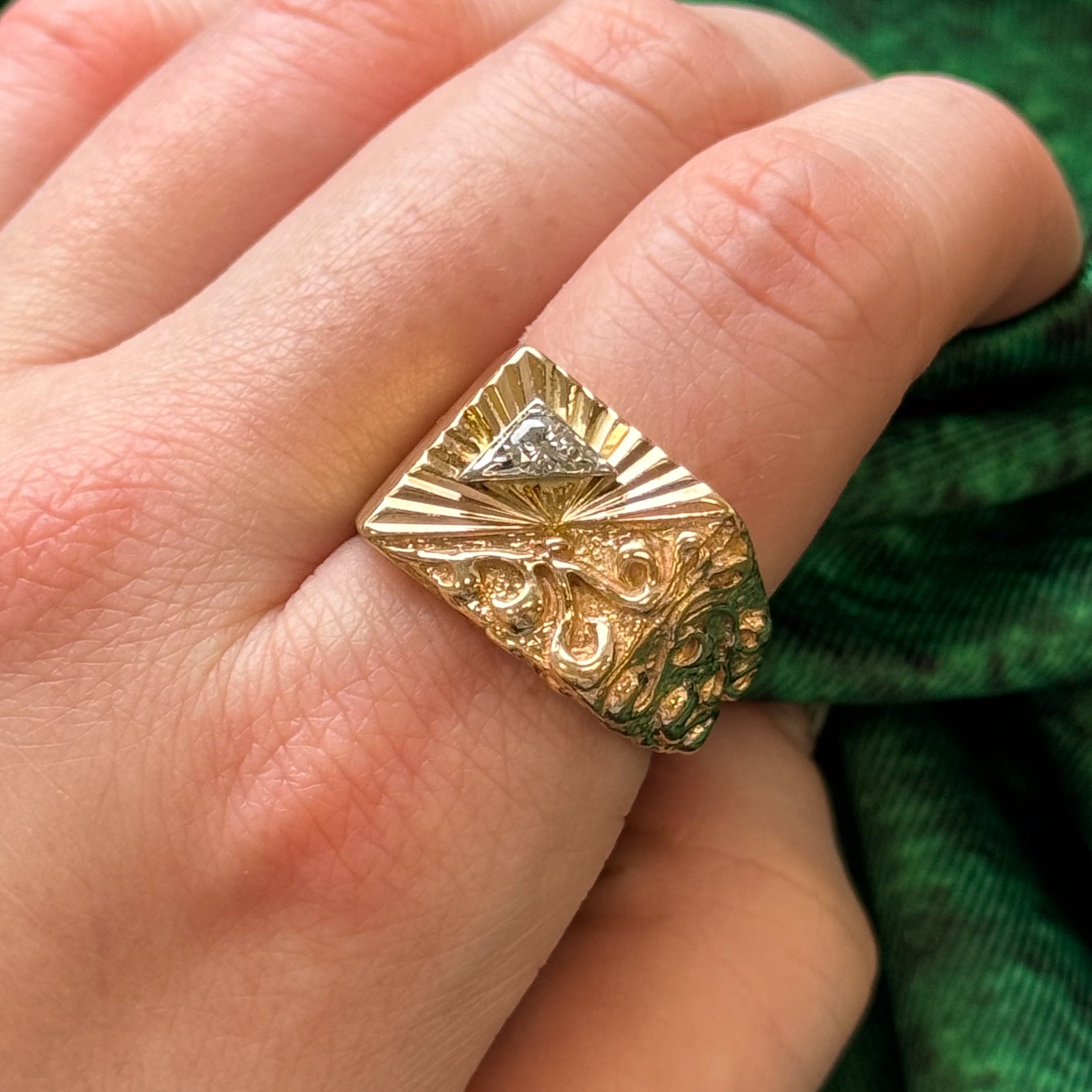 Diamond Textured Cocktail Ring | 0.14ct | SZ 9.5 |