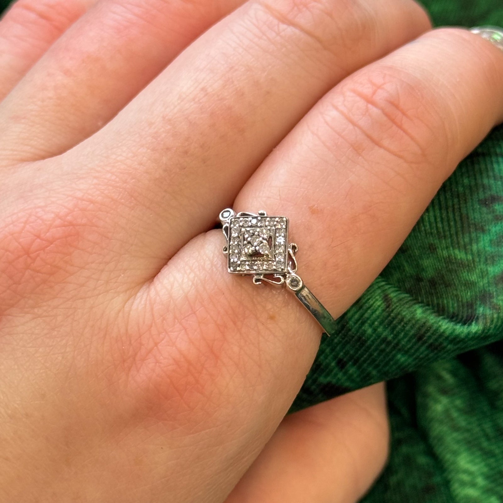Bague ornée de diamants | 0,17 ct | Taille 7,5 | 