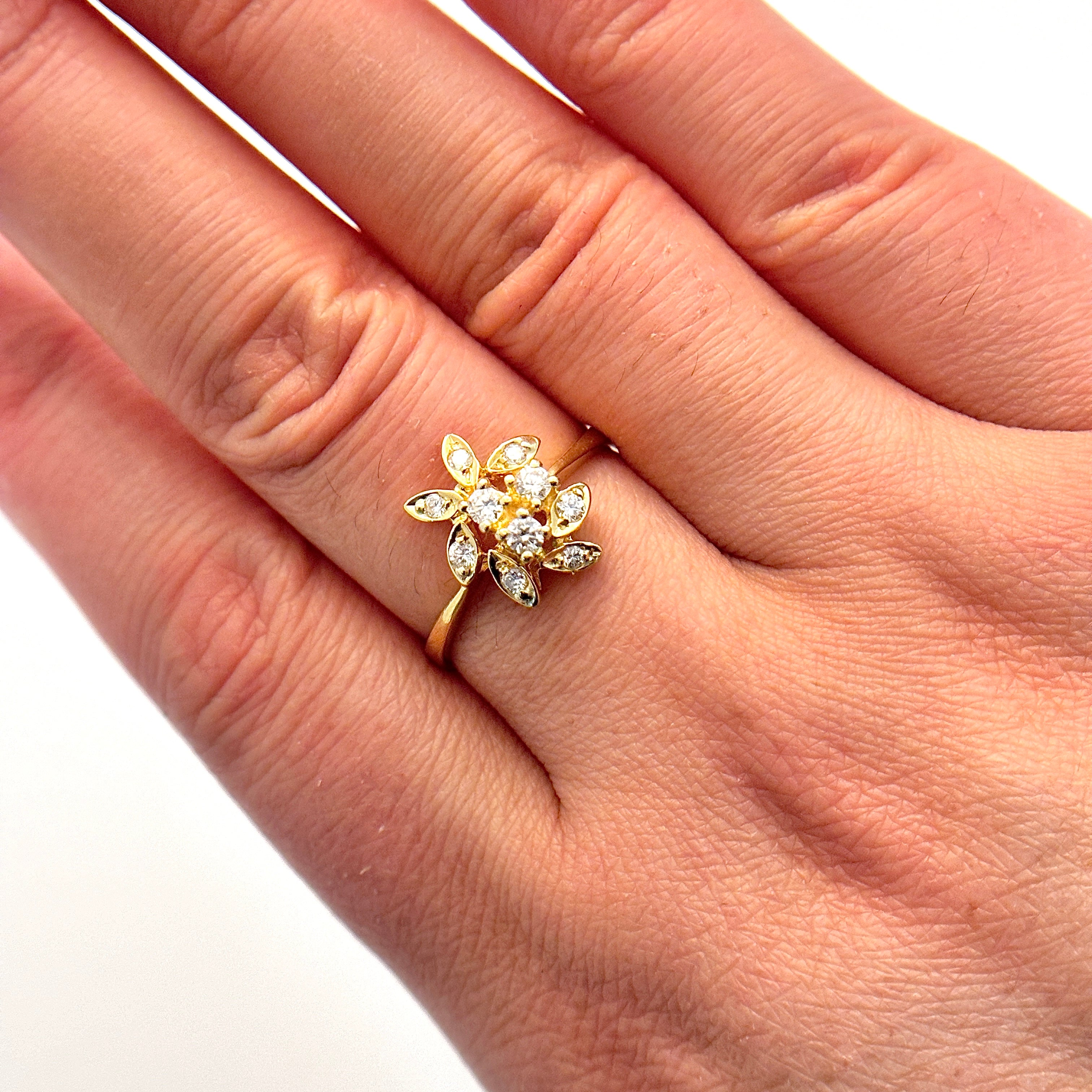18K Yellow Gold Floral Design Diamond Ring | 0.35ctw | SZ 7.75 |