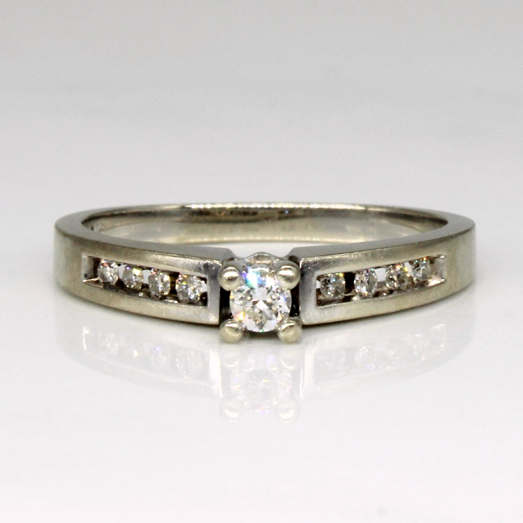 Cathedral Set Diamond Ring | 0.14ctw | SZ 5.5 |