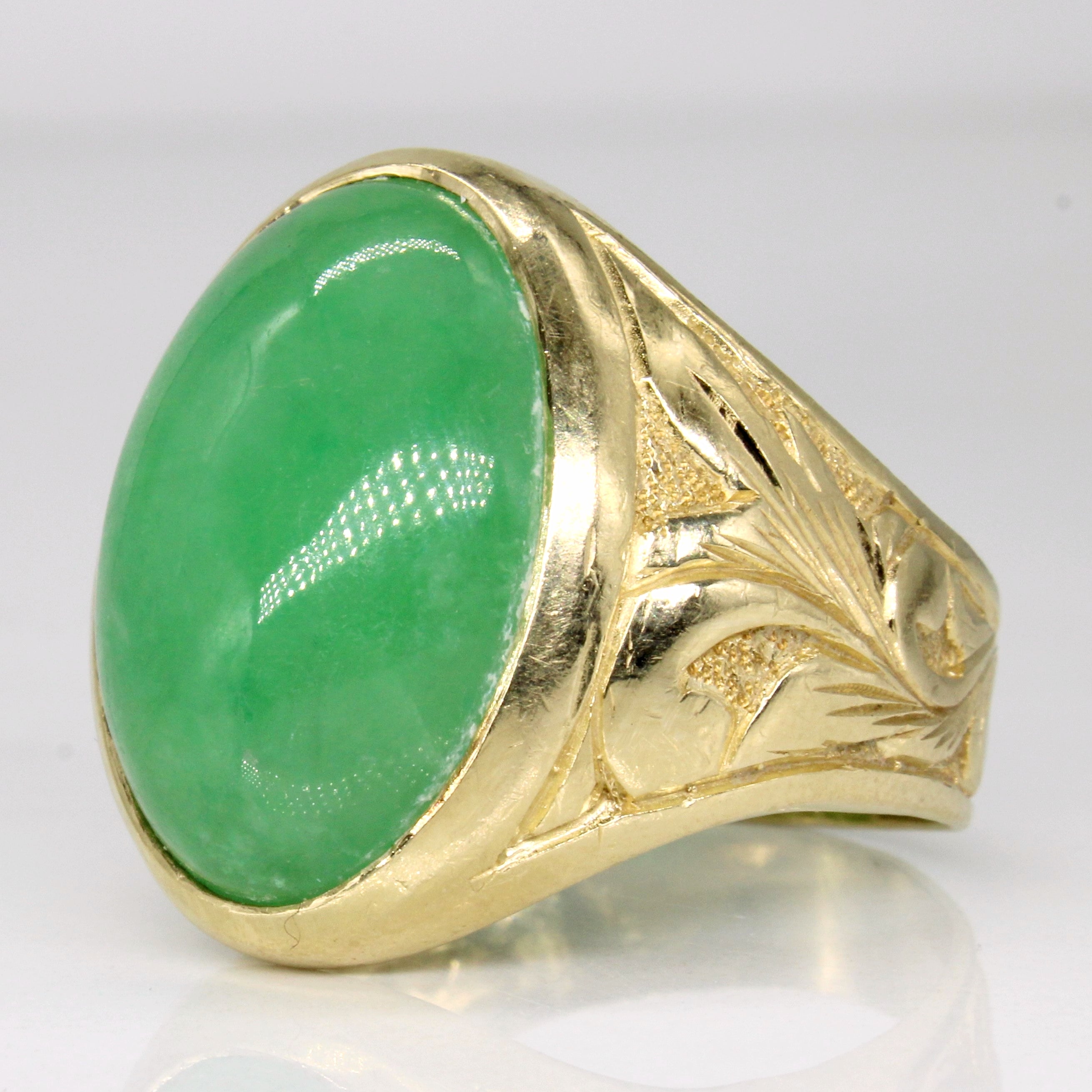 Jadeite Cocktail Ring | 25.00ct | SZ 11.5. |