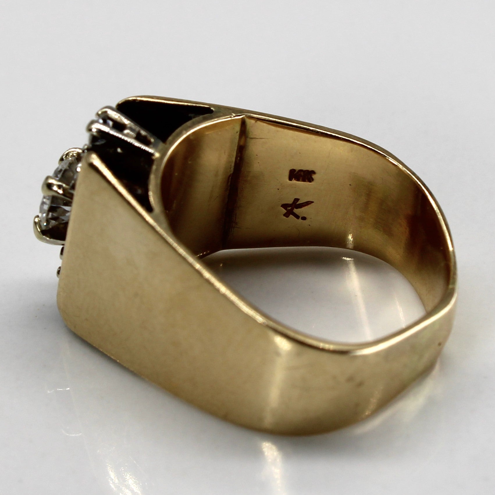 Offset Cluster Diamond Ring | 0.70ctw VS2 I/J | SZ 7 |