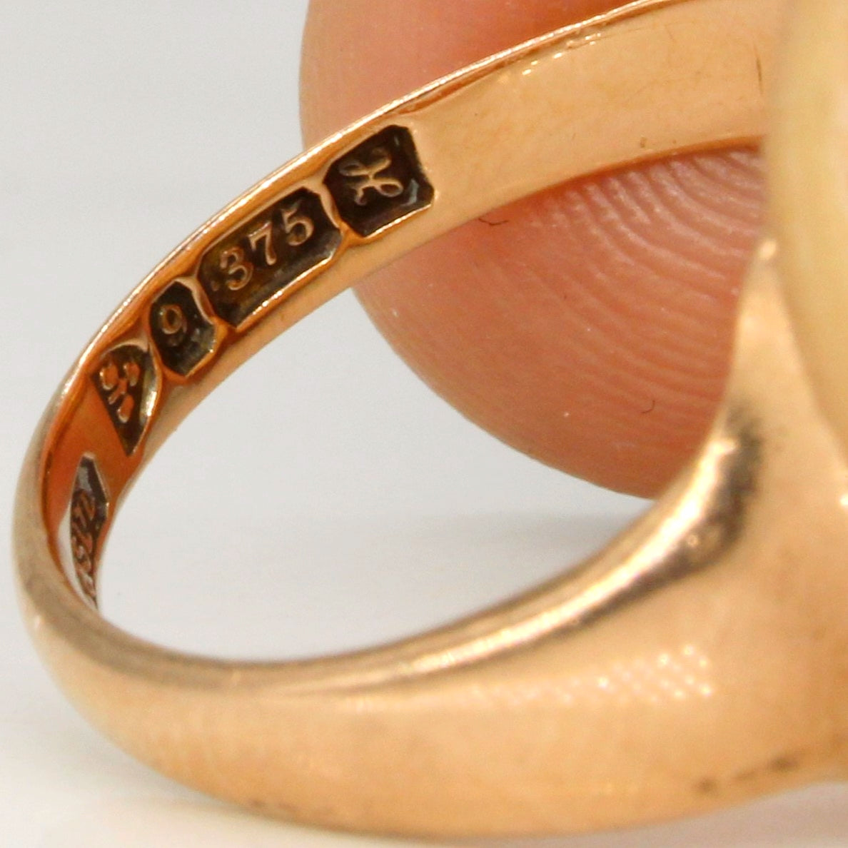 Edwardian 1908 Chester 9k Yellow Gold Ring | SZ 6 |