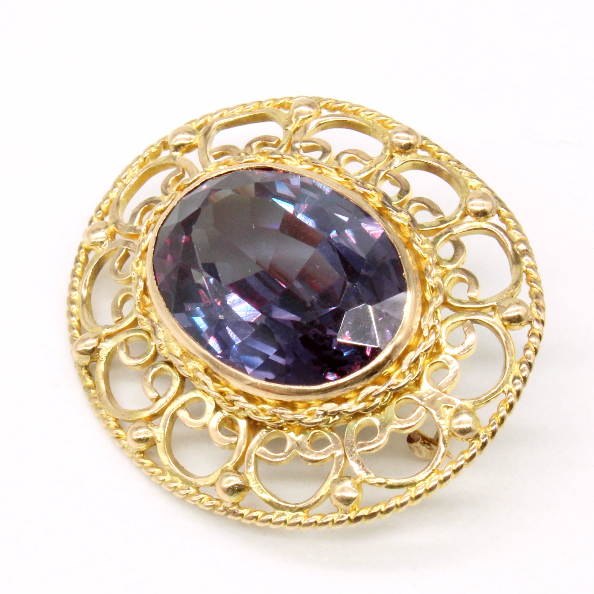 Synthetic Colour Change Sapphire Brooch | 13.00ct |
