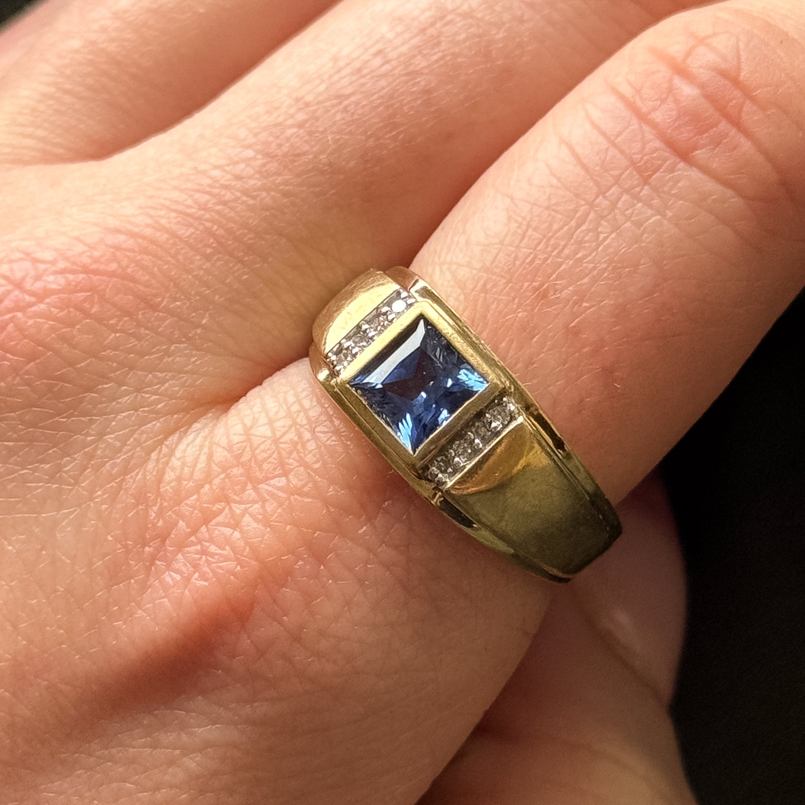 Synthetic Sapphire & Diamond Ring | 1.40ct, 0.05ctw | SZ 9 |