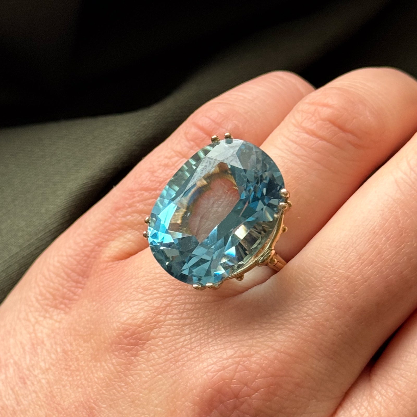 Bague cocktail en topaze bleue | 38,00 ct | Taille 5 | 