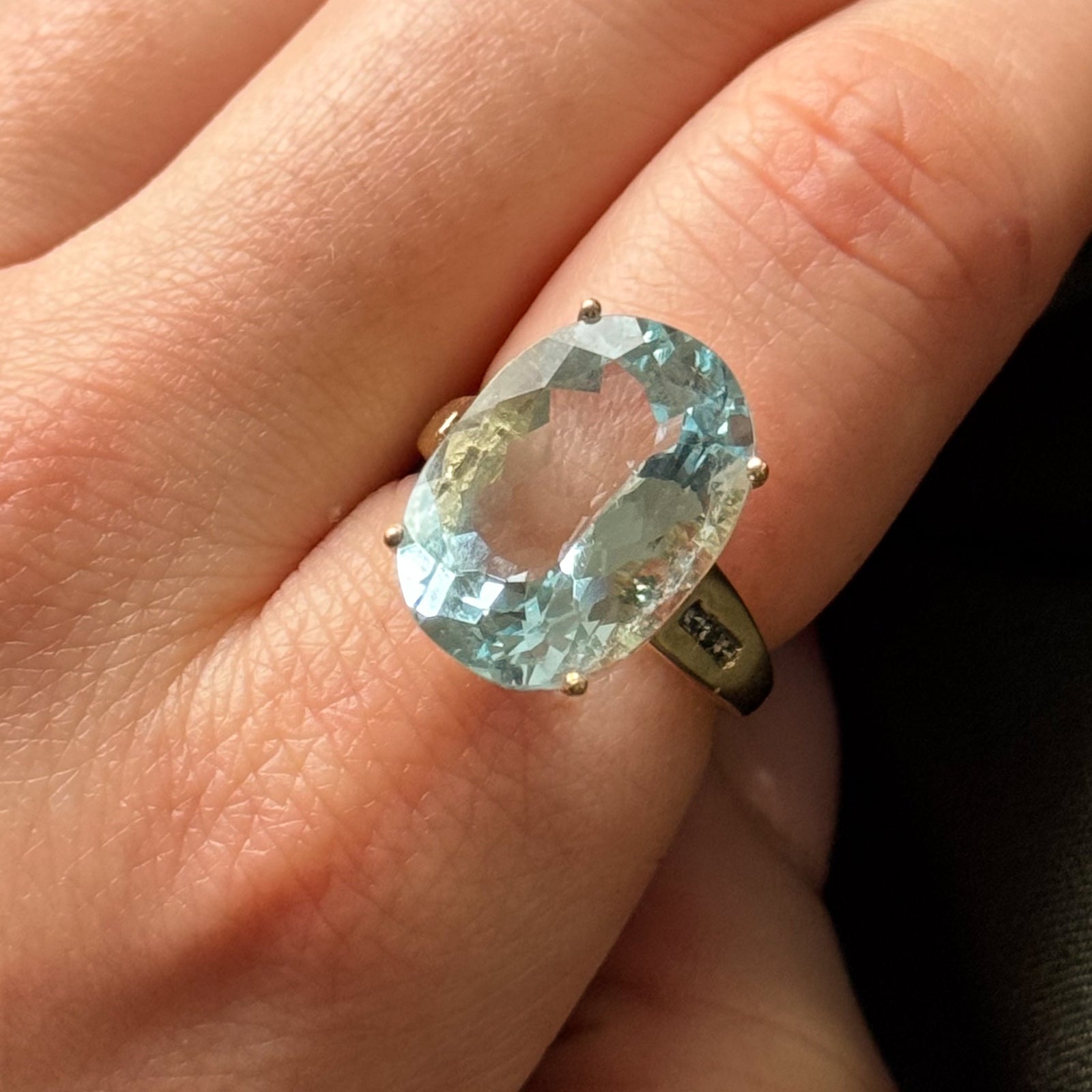 Aquamarine & Diamond Cocktail Ring | 11.20ct, 0.06ctw | SZ 5.75 |