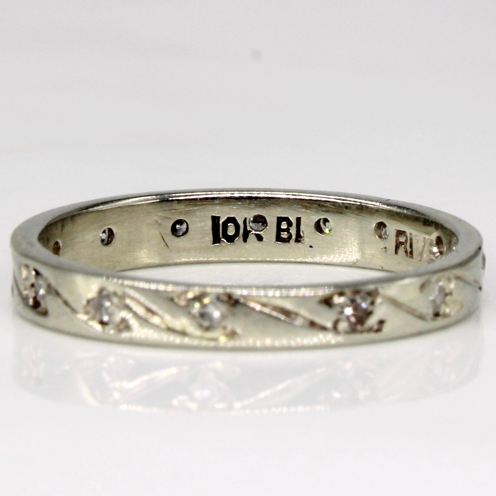 Bague sertie de diamants à fleur | 0,14 ct | Taille 6 | 