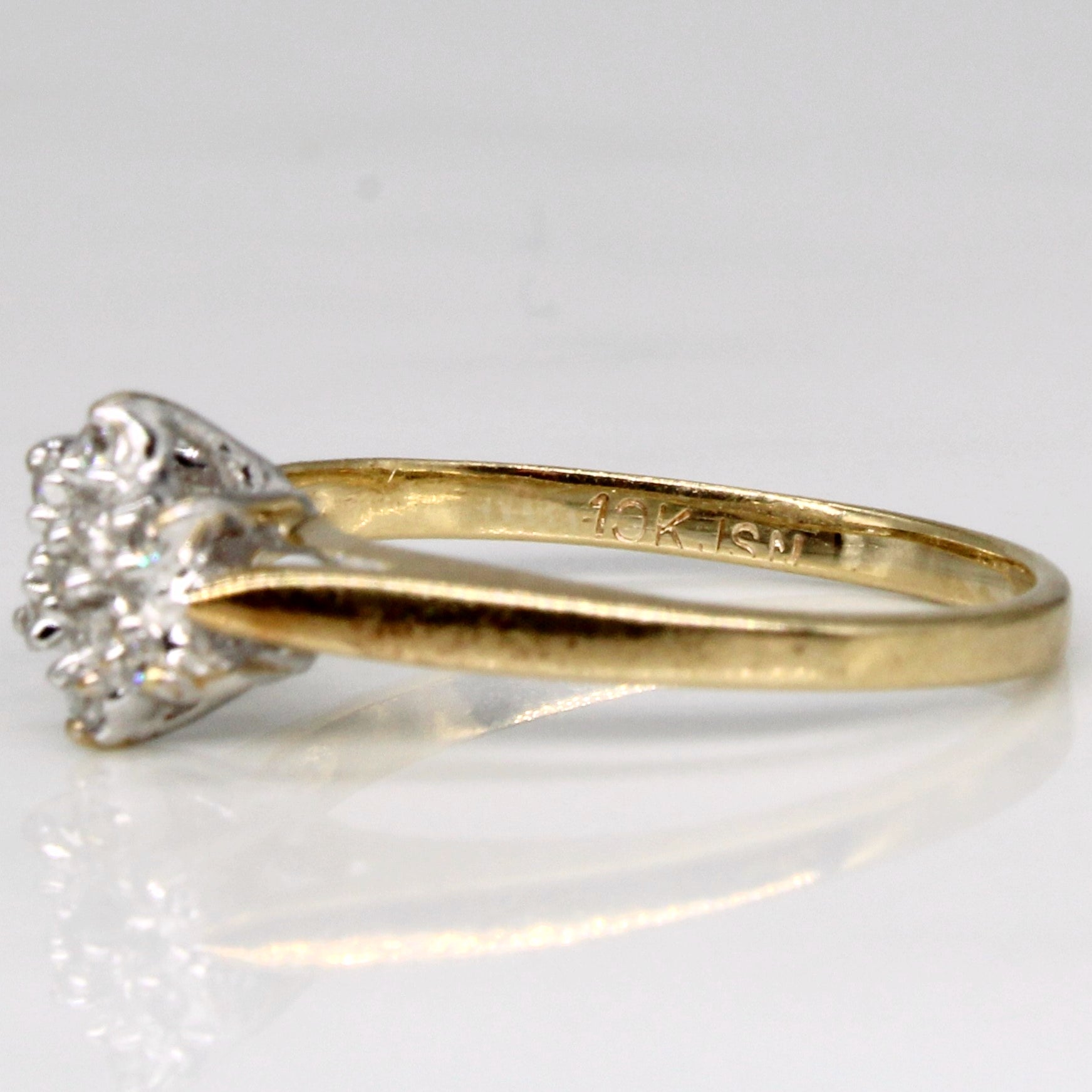 Cluster Set Diamond Ring | 0.04ctw | SZ 4.5 |