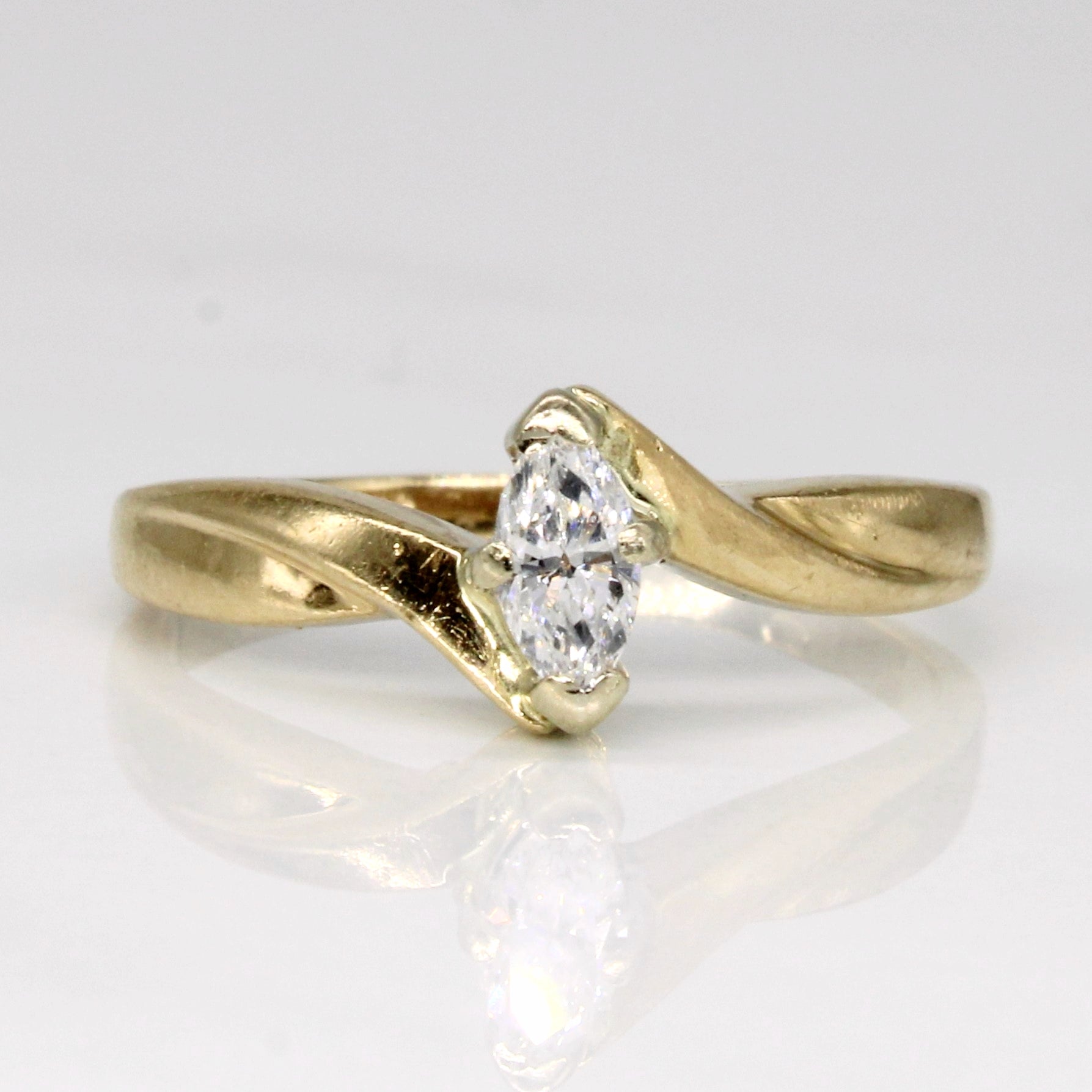 Marquise Cut Diamond Engagement Ring | 0.20ct | SZ 7 |