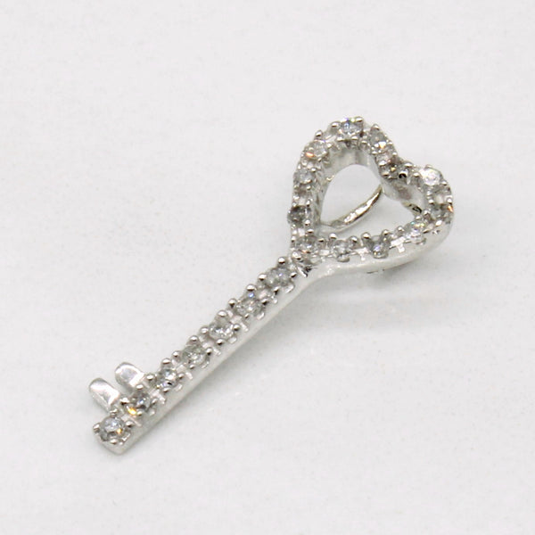 Diamond Heart Key Pendant | 0.10ctw |