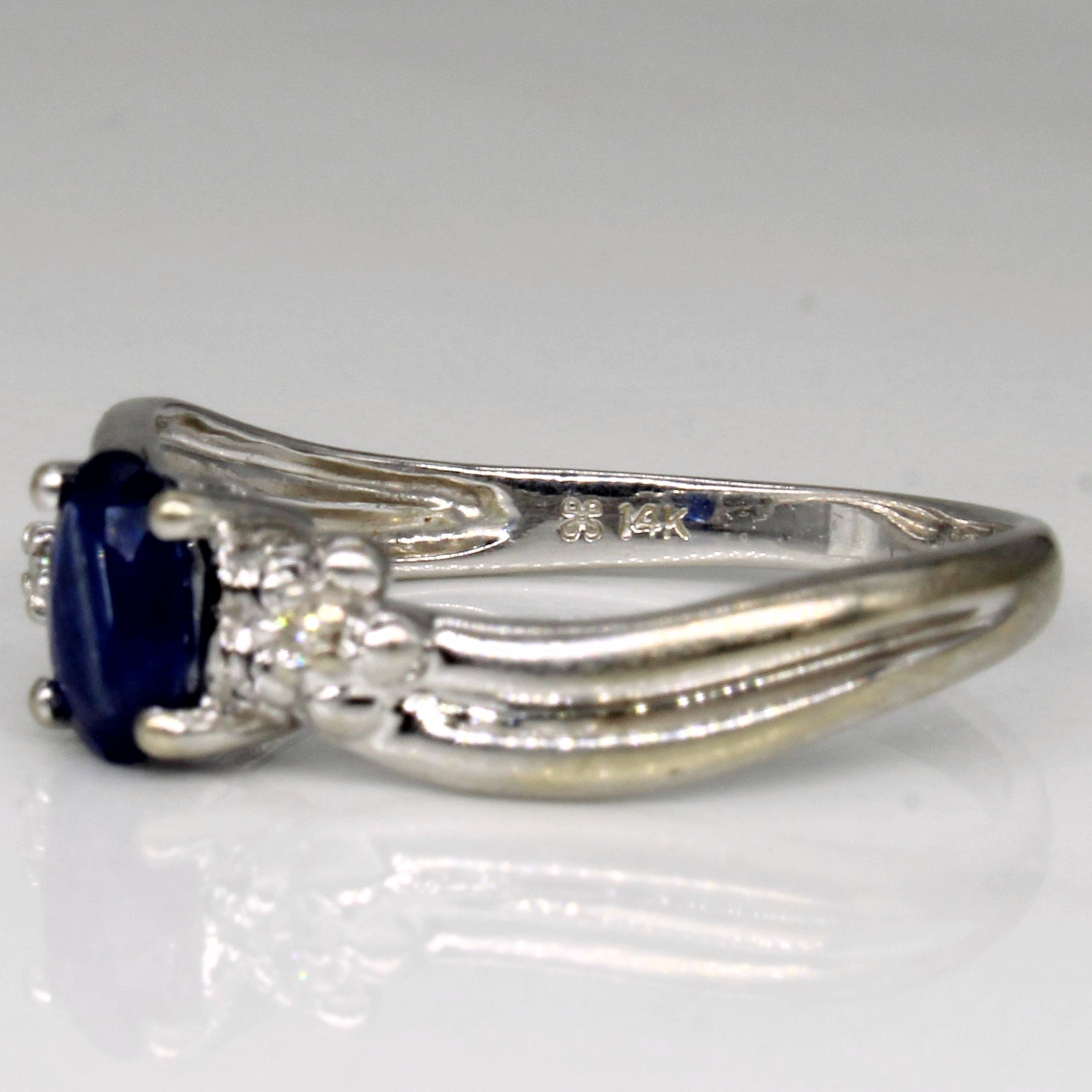 Sapphire & Diamond Three Stone Ring | 0.50ct, 0.01ctw | SZ 6.5 |