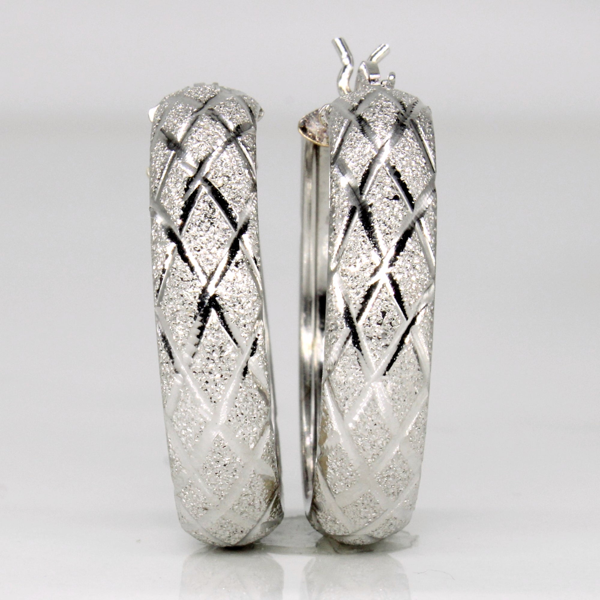 10k White Gold Hoop Earrings