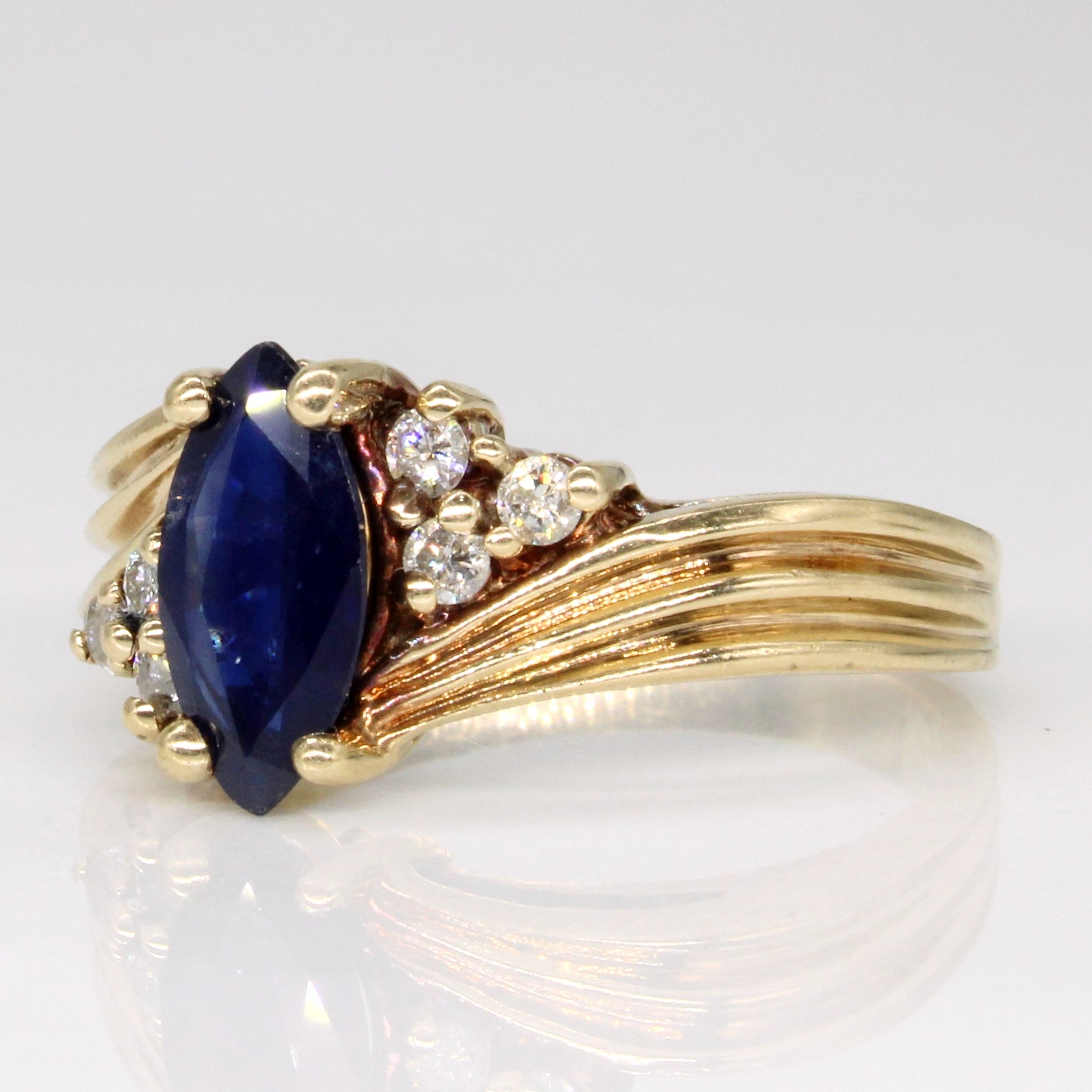 Sapphire & Diamond Cocktail Ring | 0.85ct, 0.10ctw | SZ 6.25 |