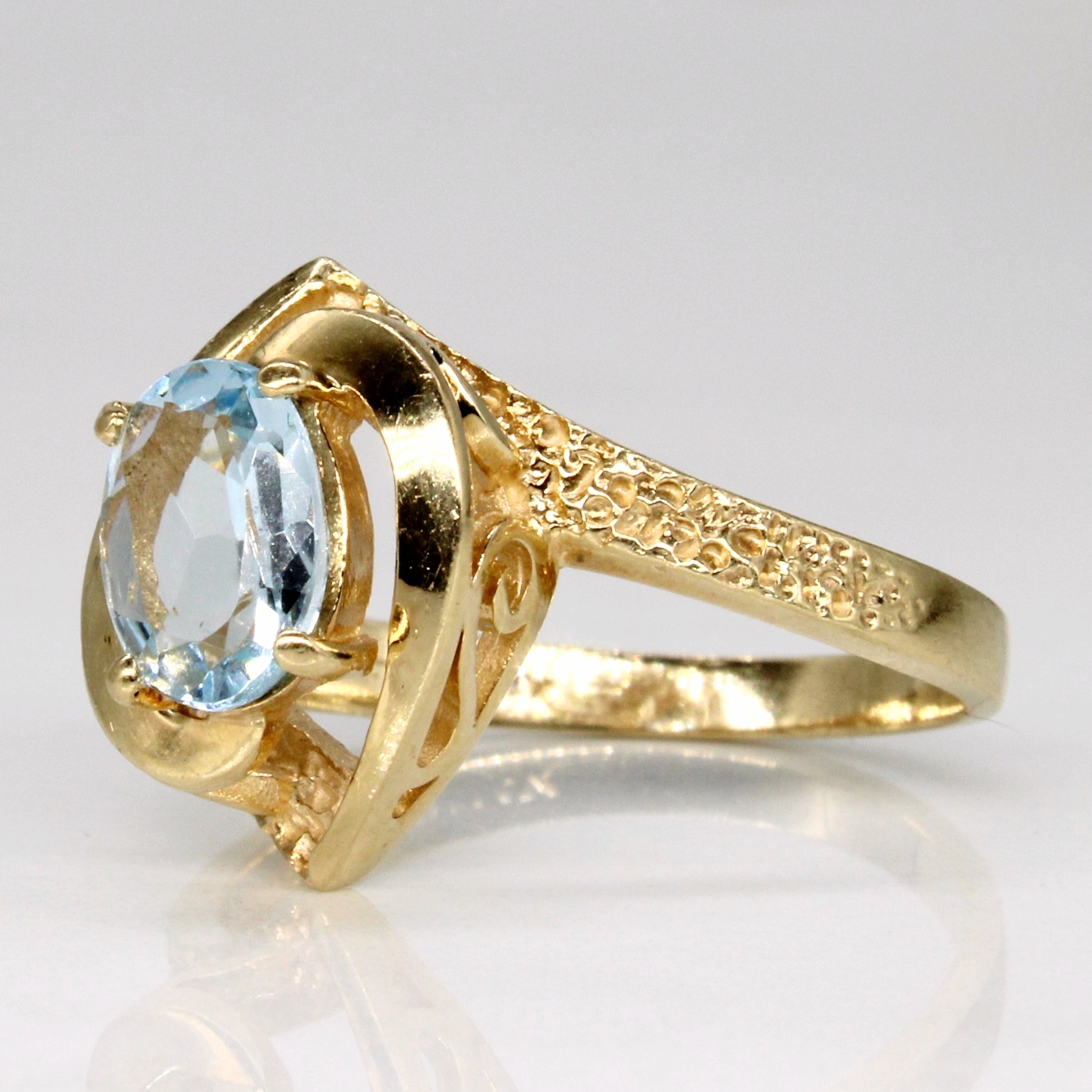 Aquamarine Cocktail Ring | 0.70ct | SZ 6.5 |