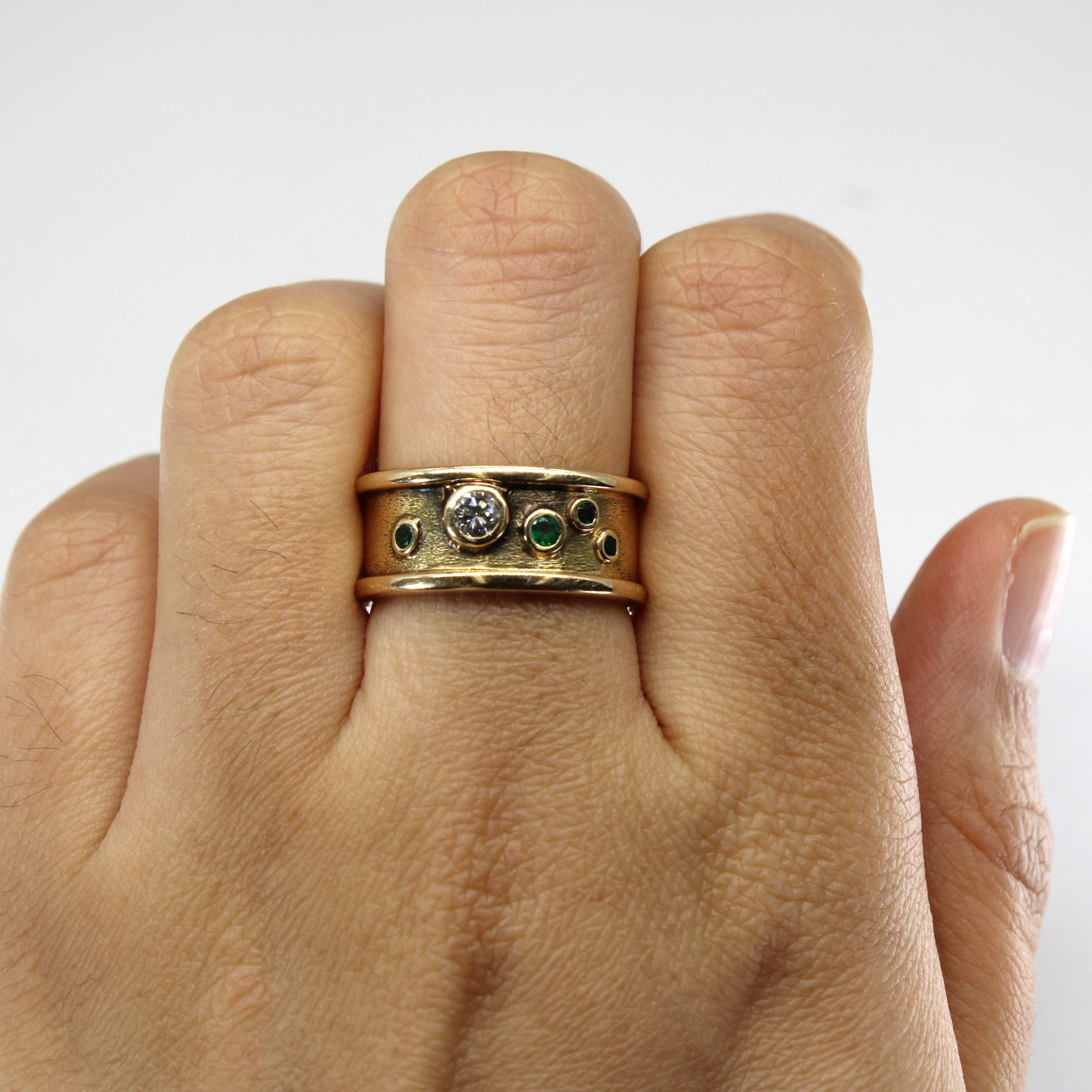 Bezel Set Emerald & Diamond 14k Band | 0.15ct | SZ 7.5 |