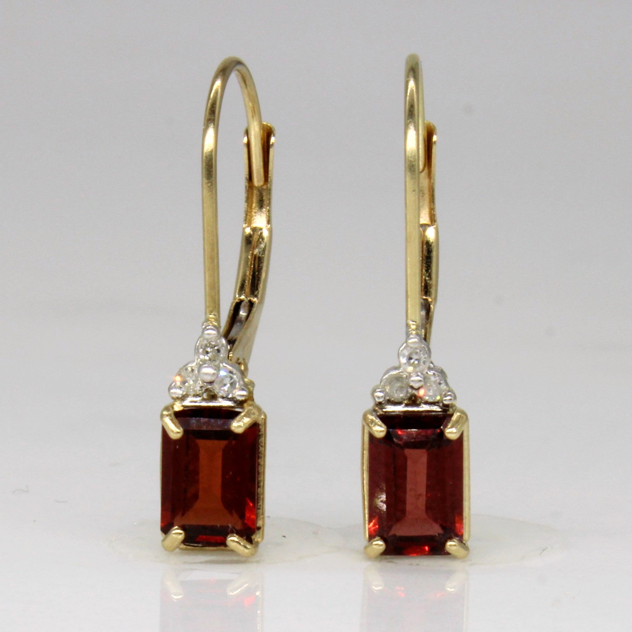 Garnet & Diamond Earrings | 1.00ctw, 0.03ctw |