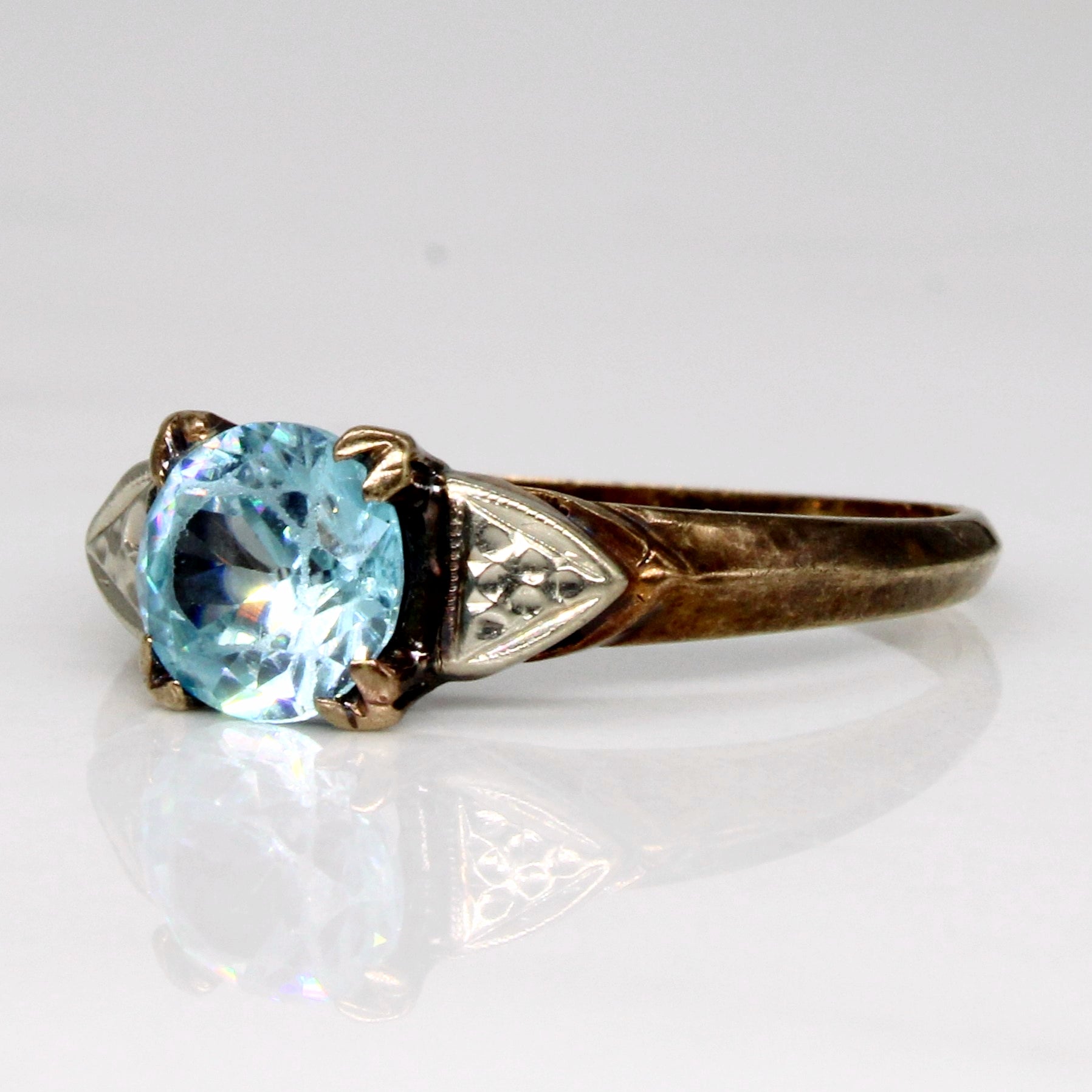 10k Blue Zircon Ring | 1.00ct | SZ 6 |