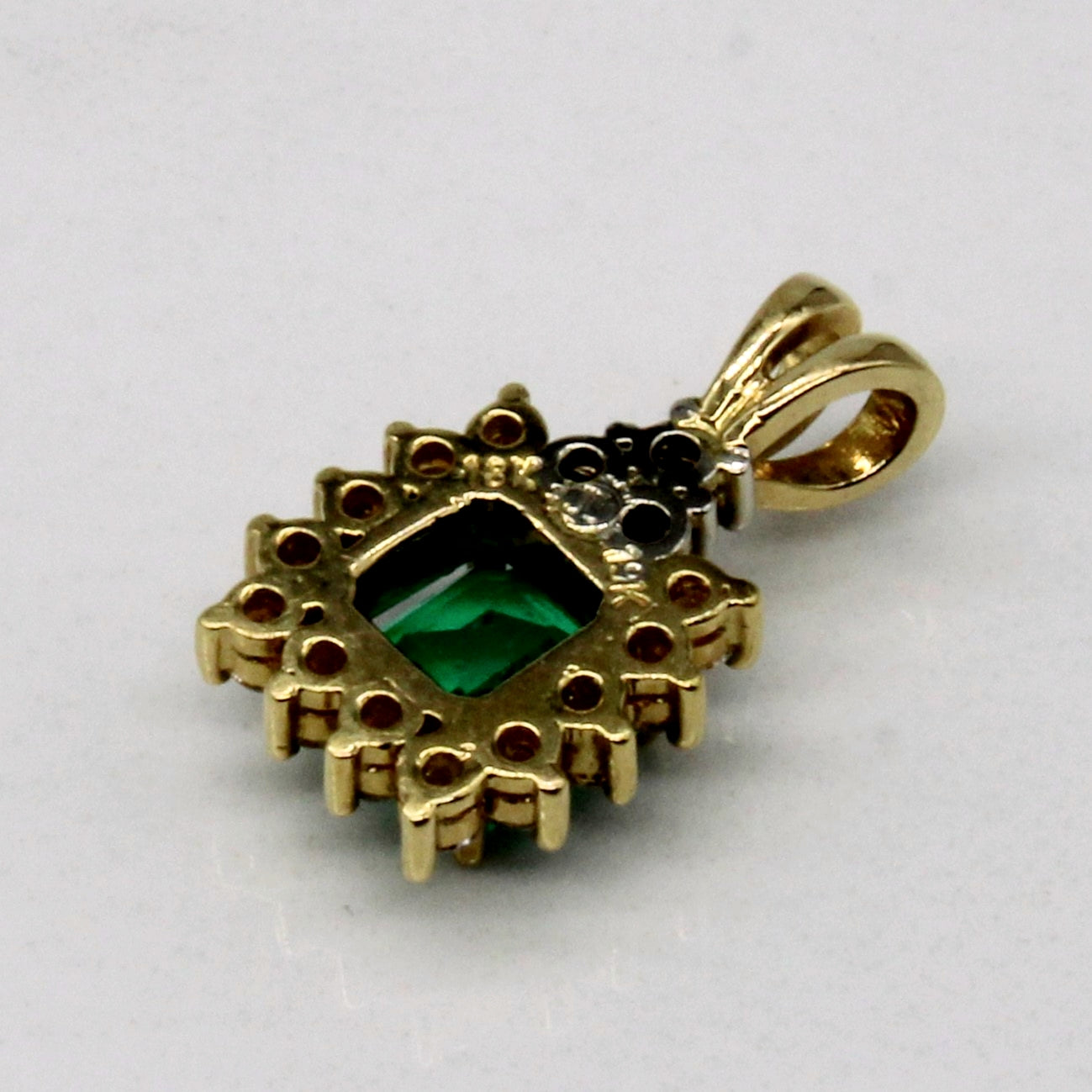 Emerald & Diamond Pendant | 1.02ct, 0.40ctw |