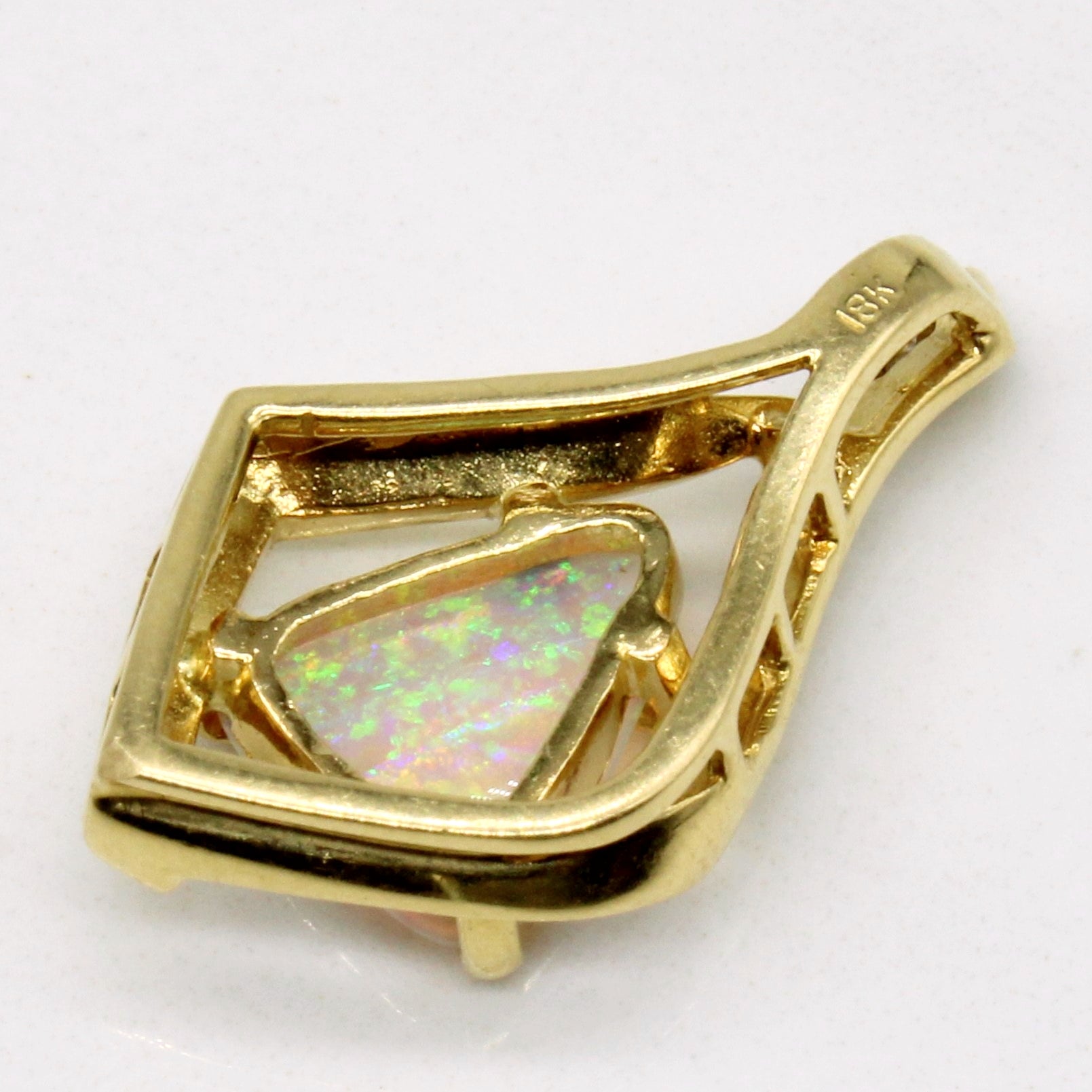 Opal & Diamond Pendant | 1.00ct, 0.04ctw |