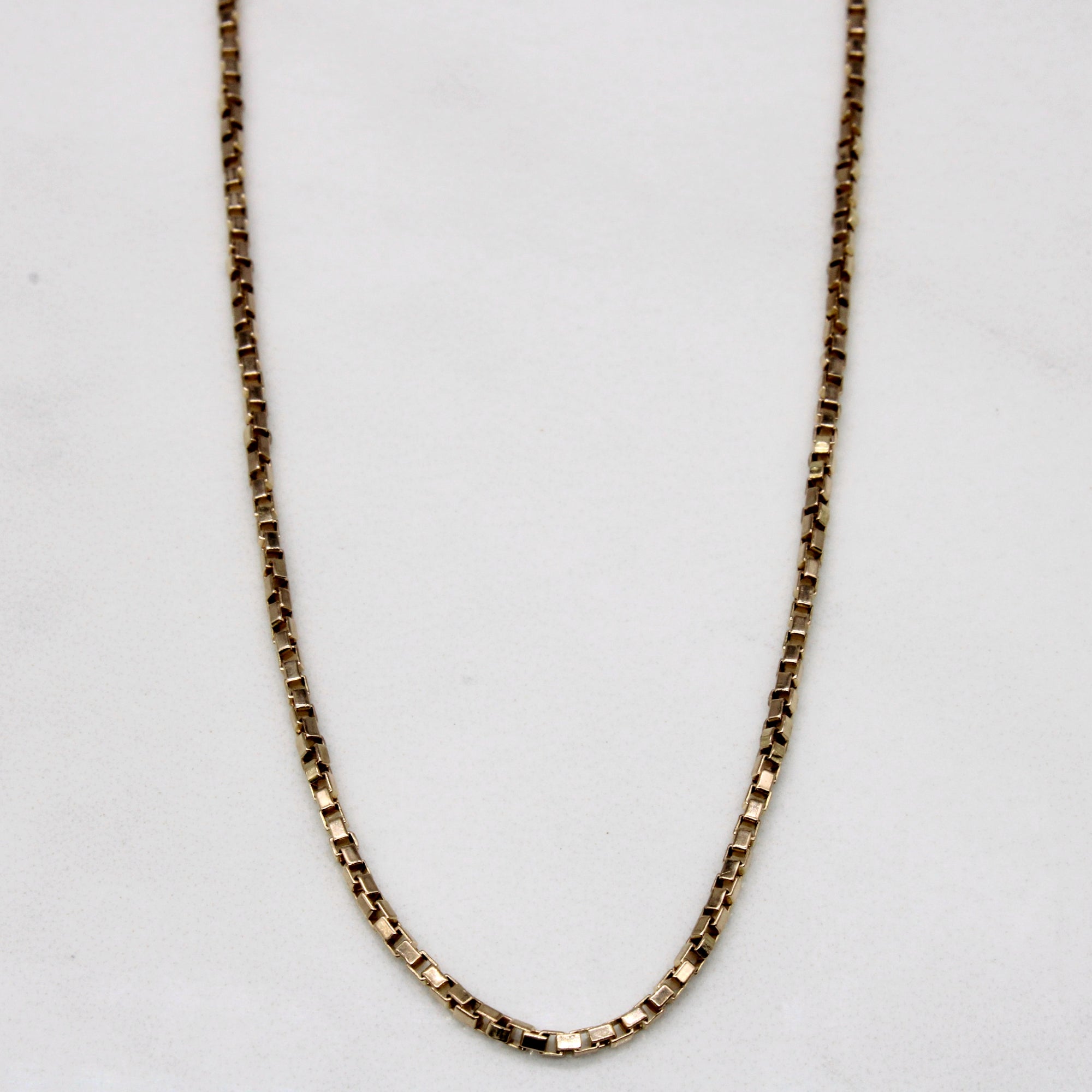 Italian 10k Yellow Gold Box Link Chain | 15