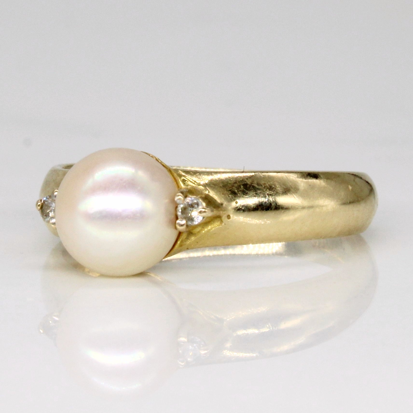 Pearl & Diamond Ring | 0.02ctw | SZ 6 |