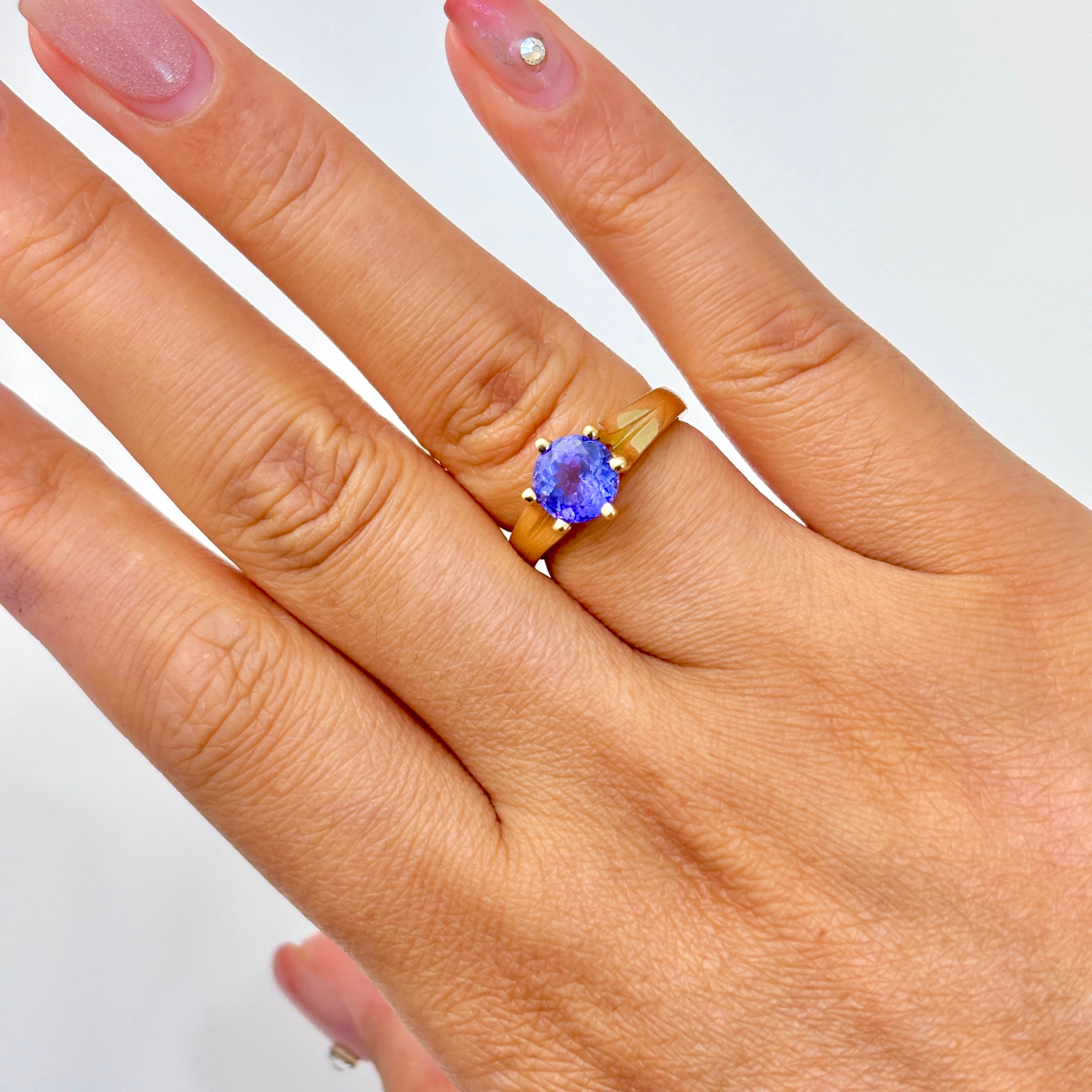 Bague en or jaune 14 carats et tanzanite | 1,42 ct | Taille 5,75 
