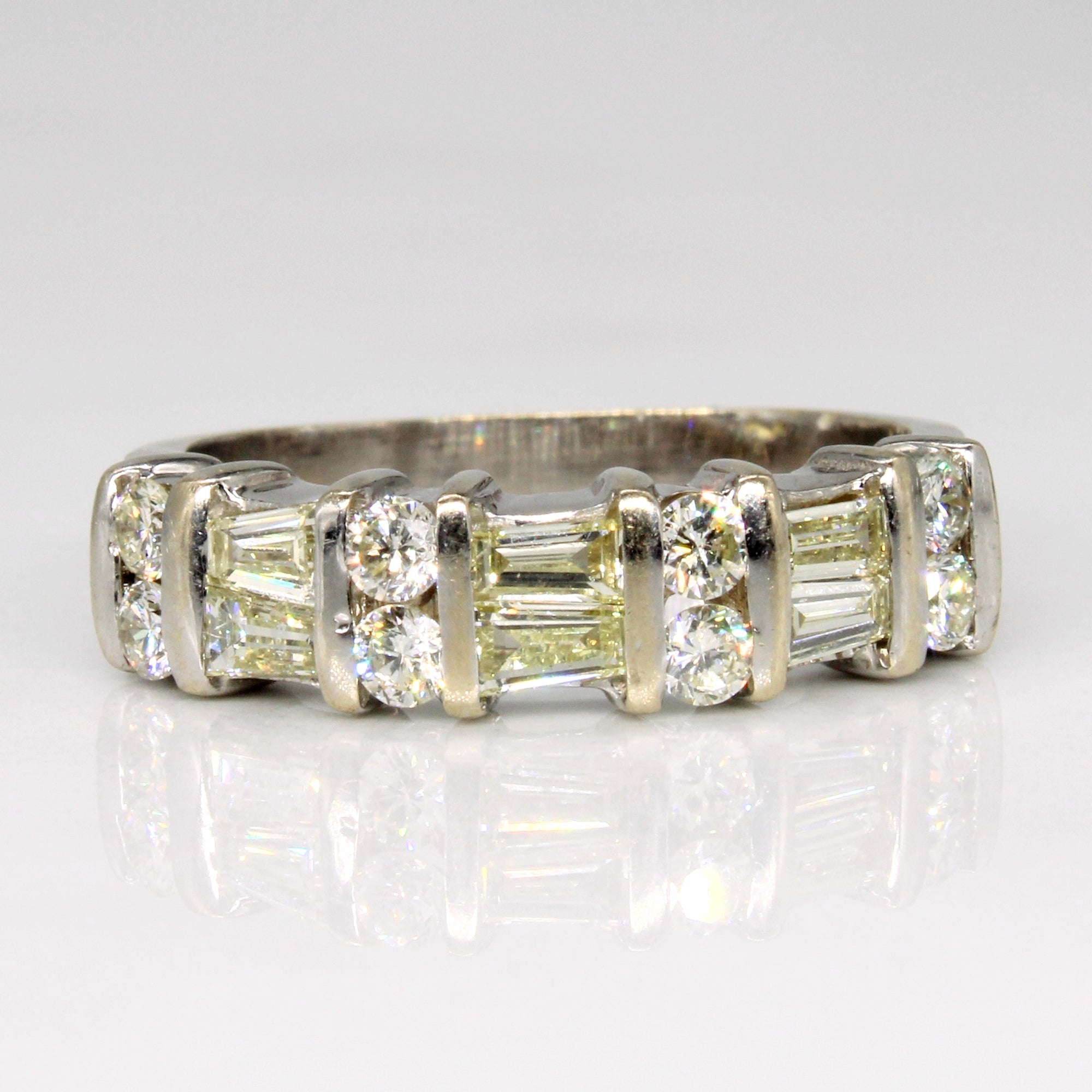 Diamond Ring | 0.76ctw | SZ 6.5 |