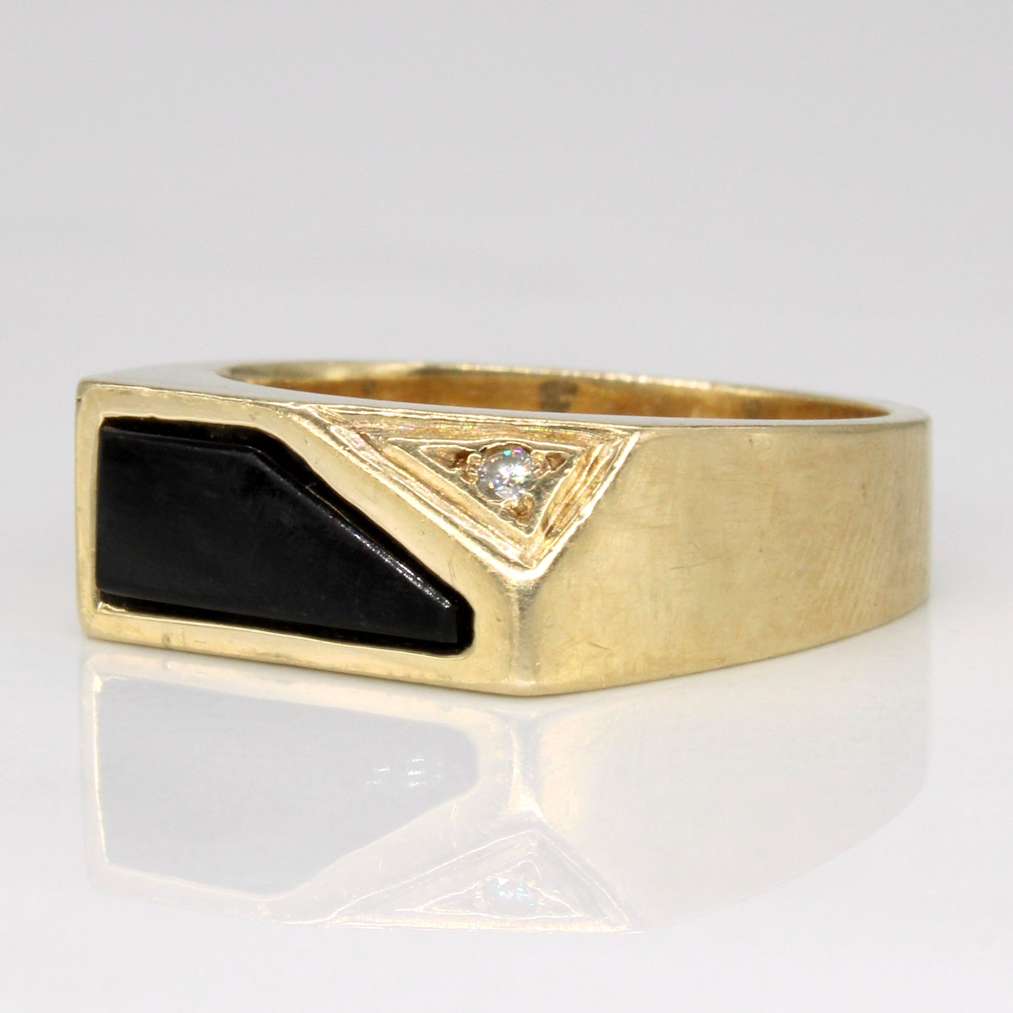 Onyx Inlay & Diamond Ring | 1.00ct, 0.02ct | SZ 8.5 |