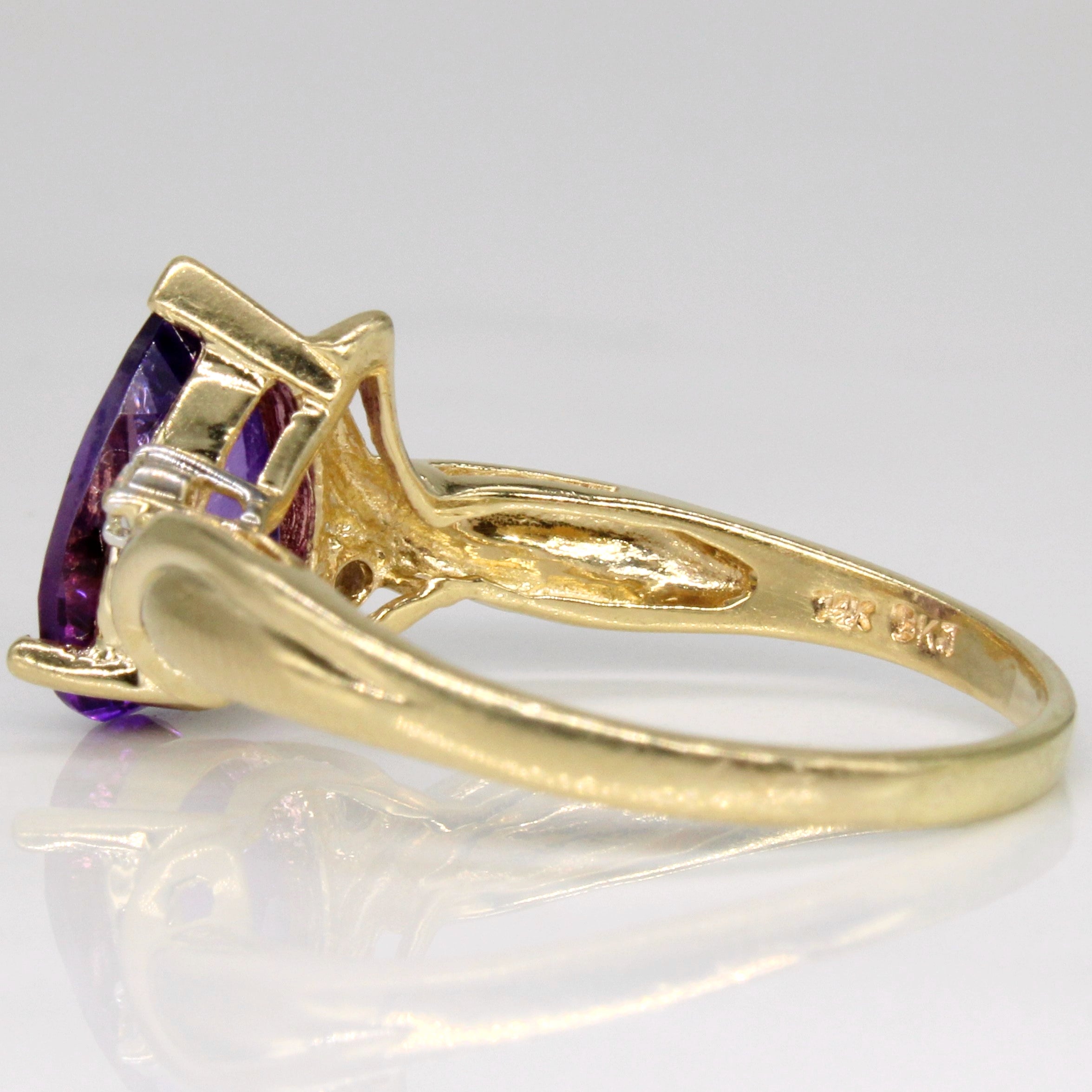 Amethyst & Diamond Cocktail Ring | 2.40ct, 0.06ctw | SZ 9.75 |