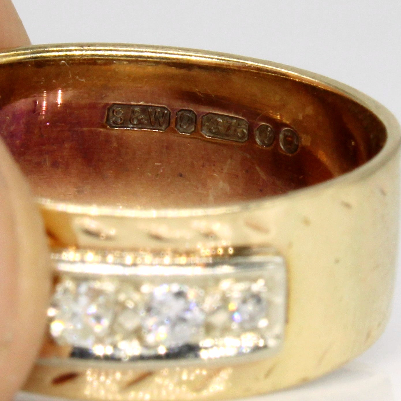 1964 London Diamond Ring | 0.26ctw | SZ 9.25 |