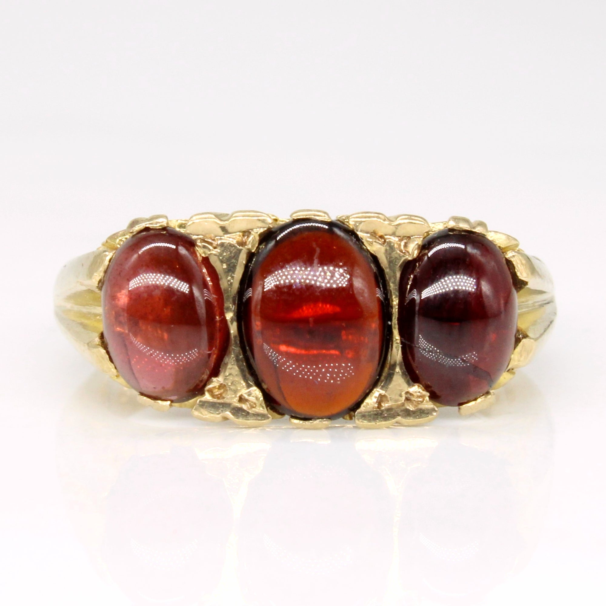 1976 London Garnet Cocktail Ring | 3.50ctw | SZ 6.75 |