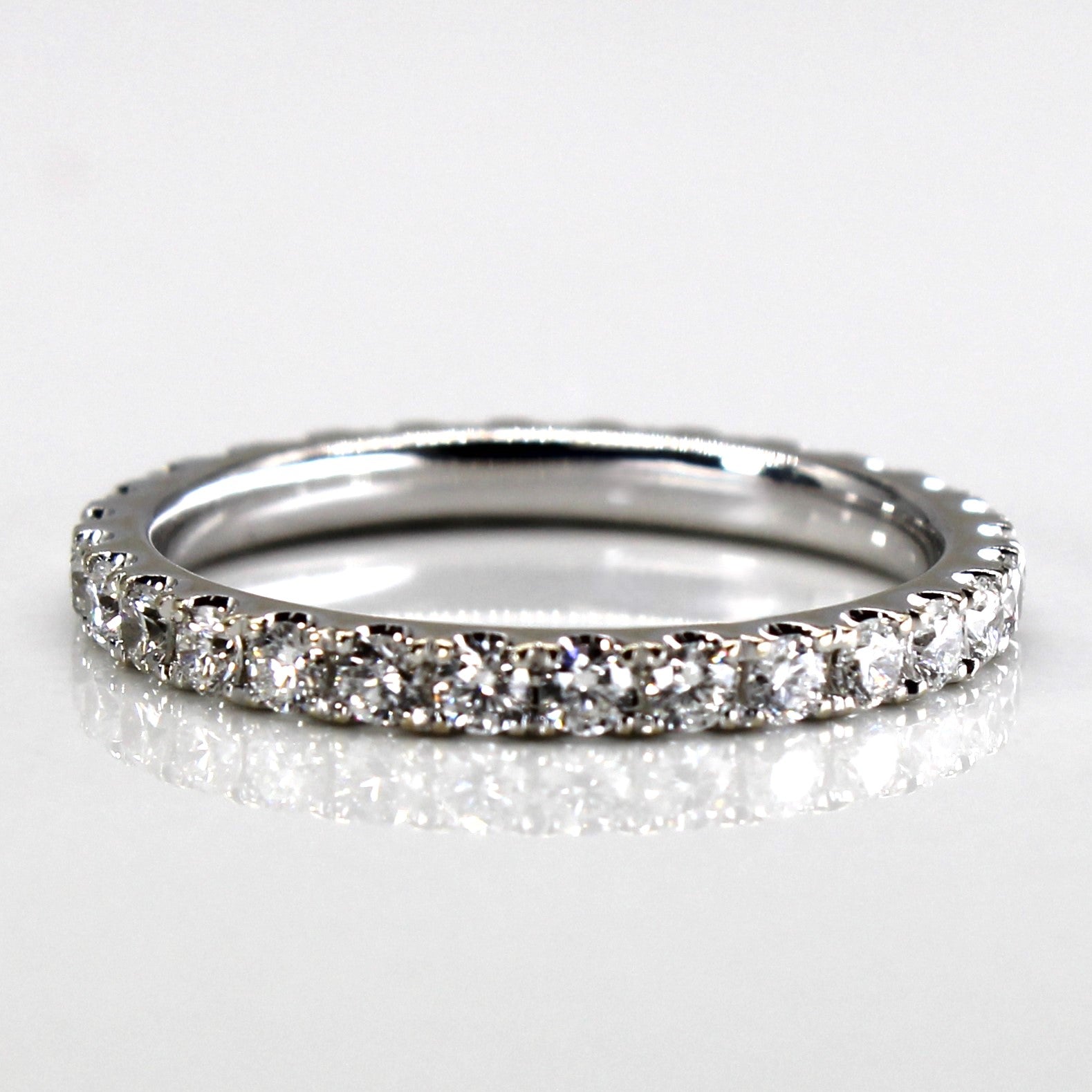 Alliance éternité en diamants | 0,82 ct | Taille 6,5 |