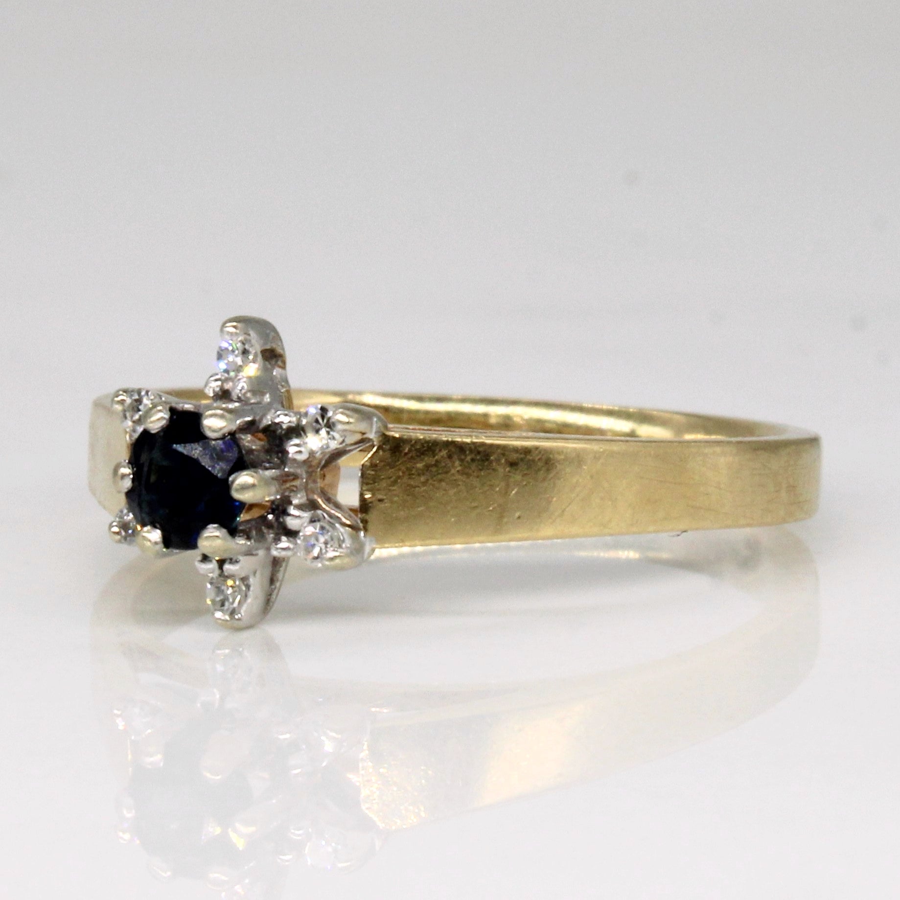 Sapphire & Diamond Cluster Ring | 0.23ct, 0.05ctw | SZ 8.75 |