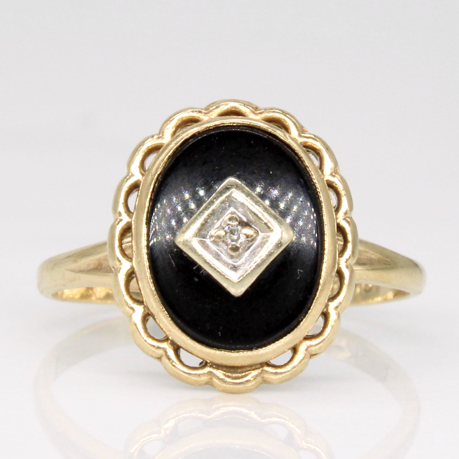 Black Onyx & Diamond Ring | 1.00ct, 0.01ct | SZ 6 |