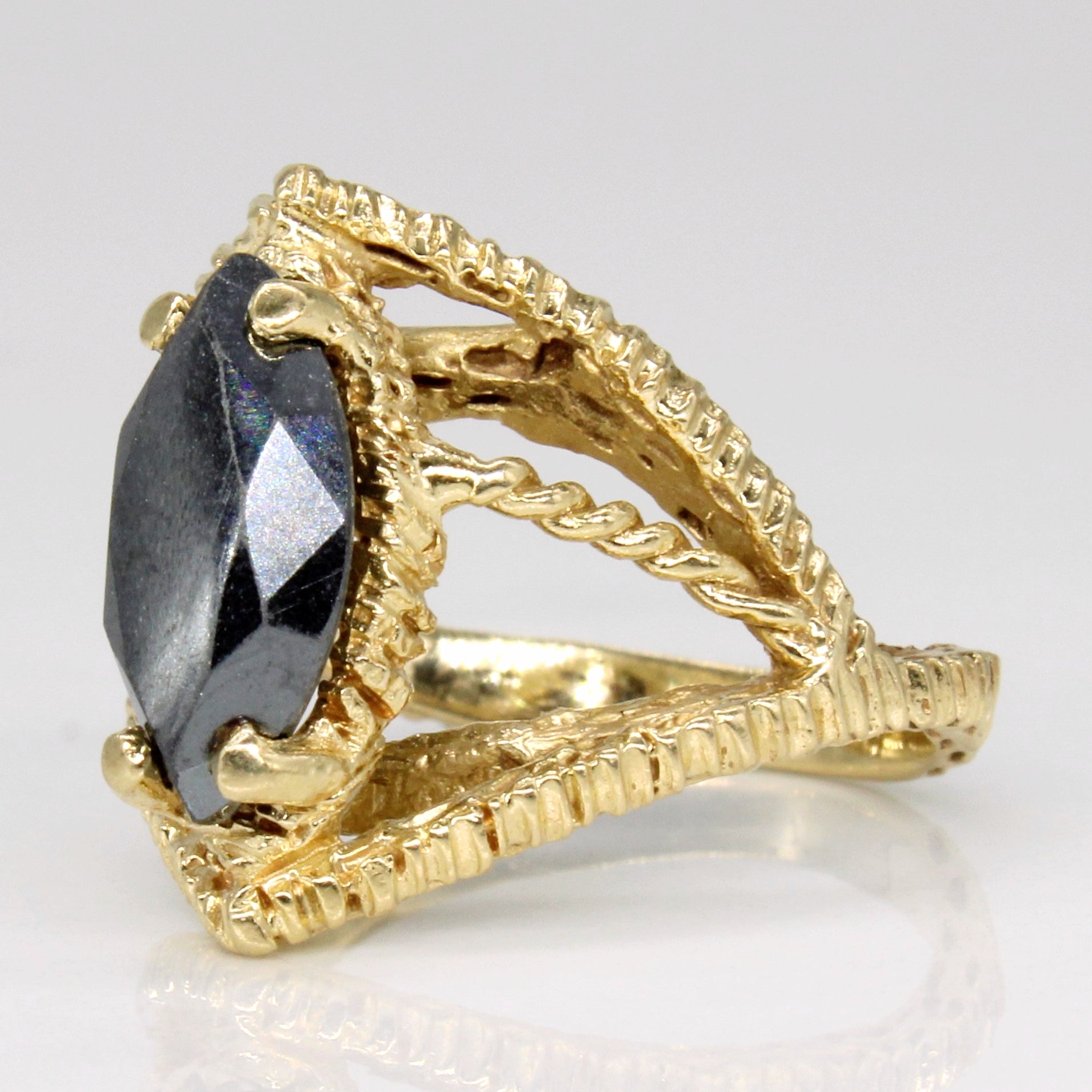 Hematite Cocktail Ring | 2.80ct | SZ 4.5 |
