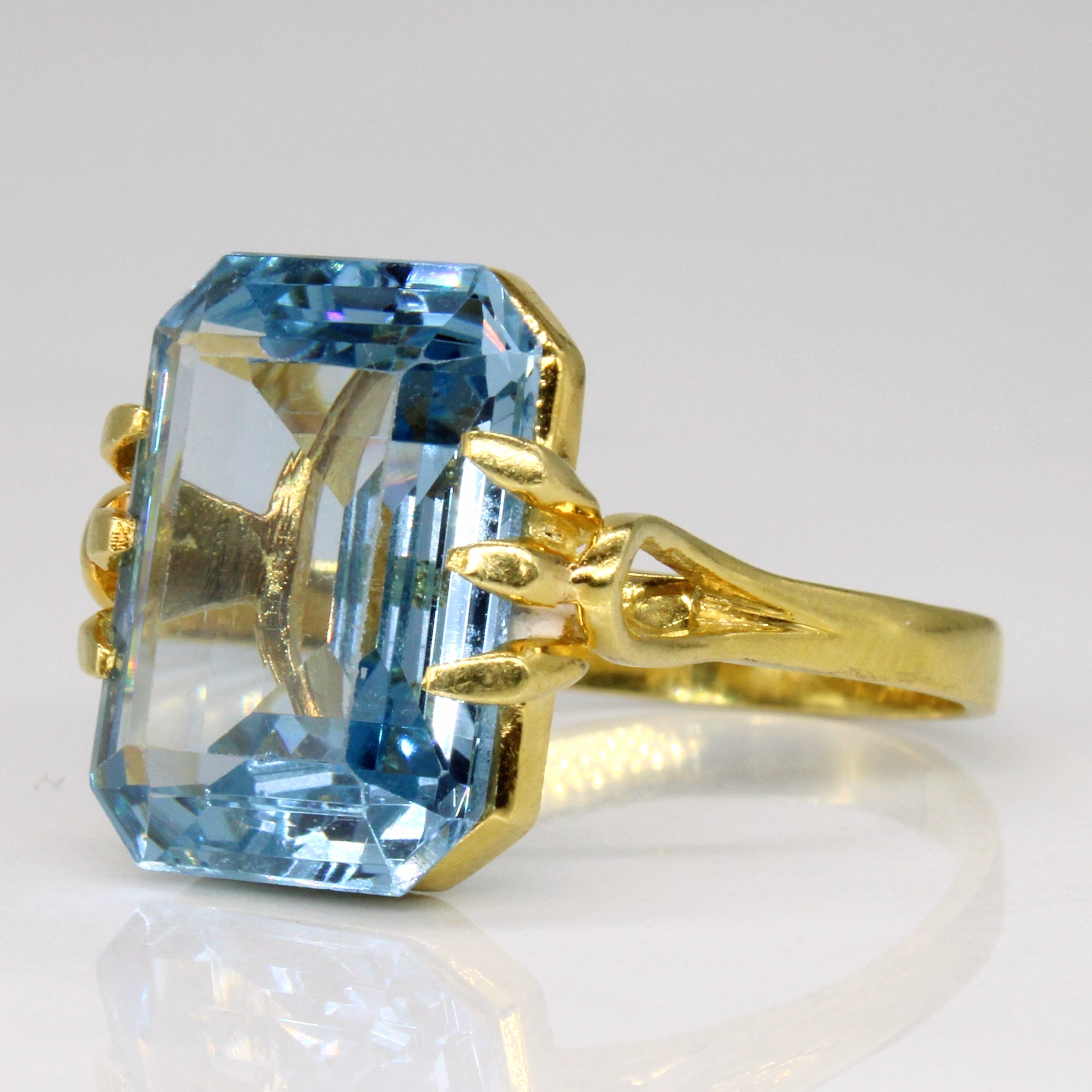 Synthetic Spinel Cocktail Ring | 10.60ct | SZ 8 |
