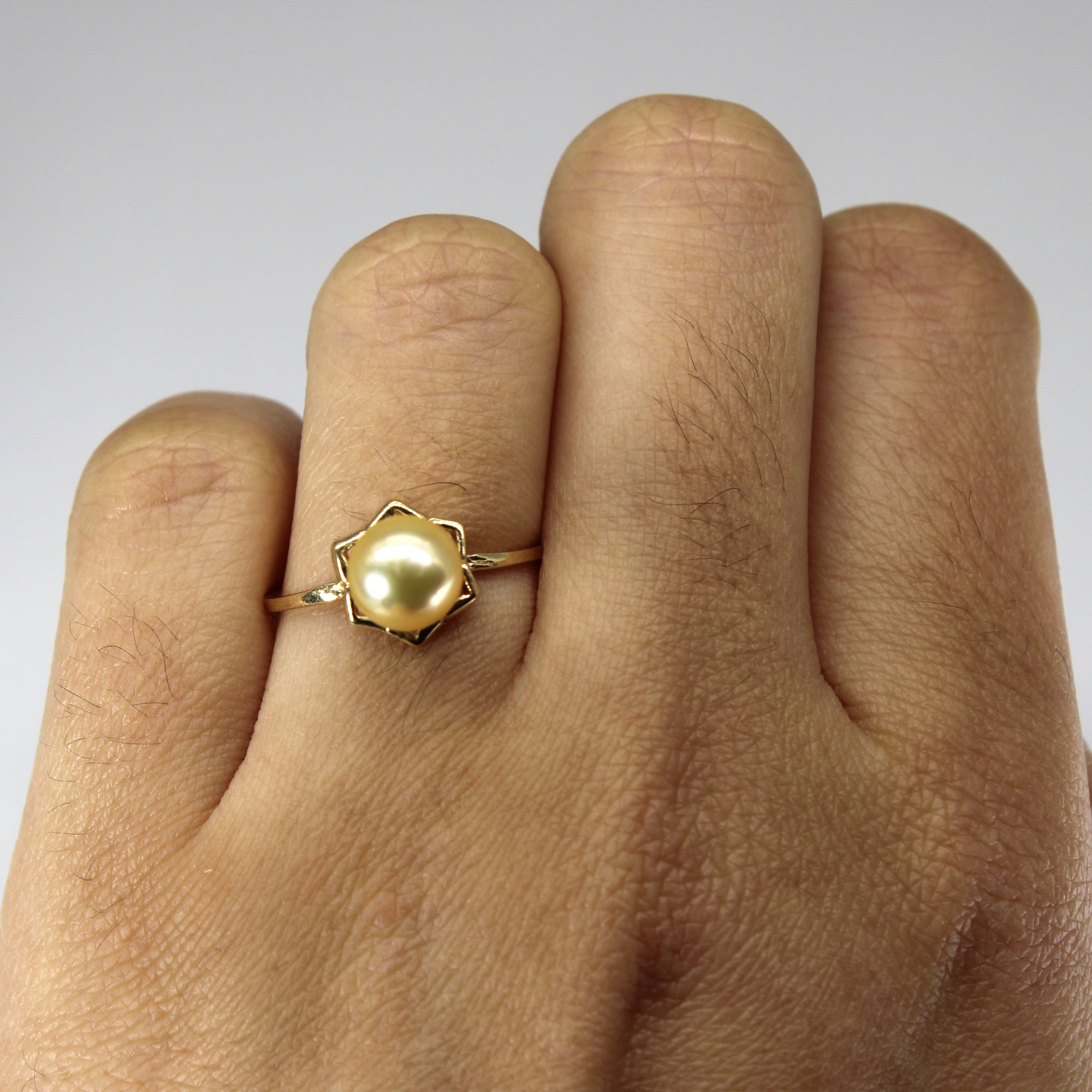 High Set Pearl Gold Ring | SZ 7 |
