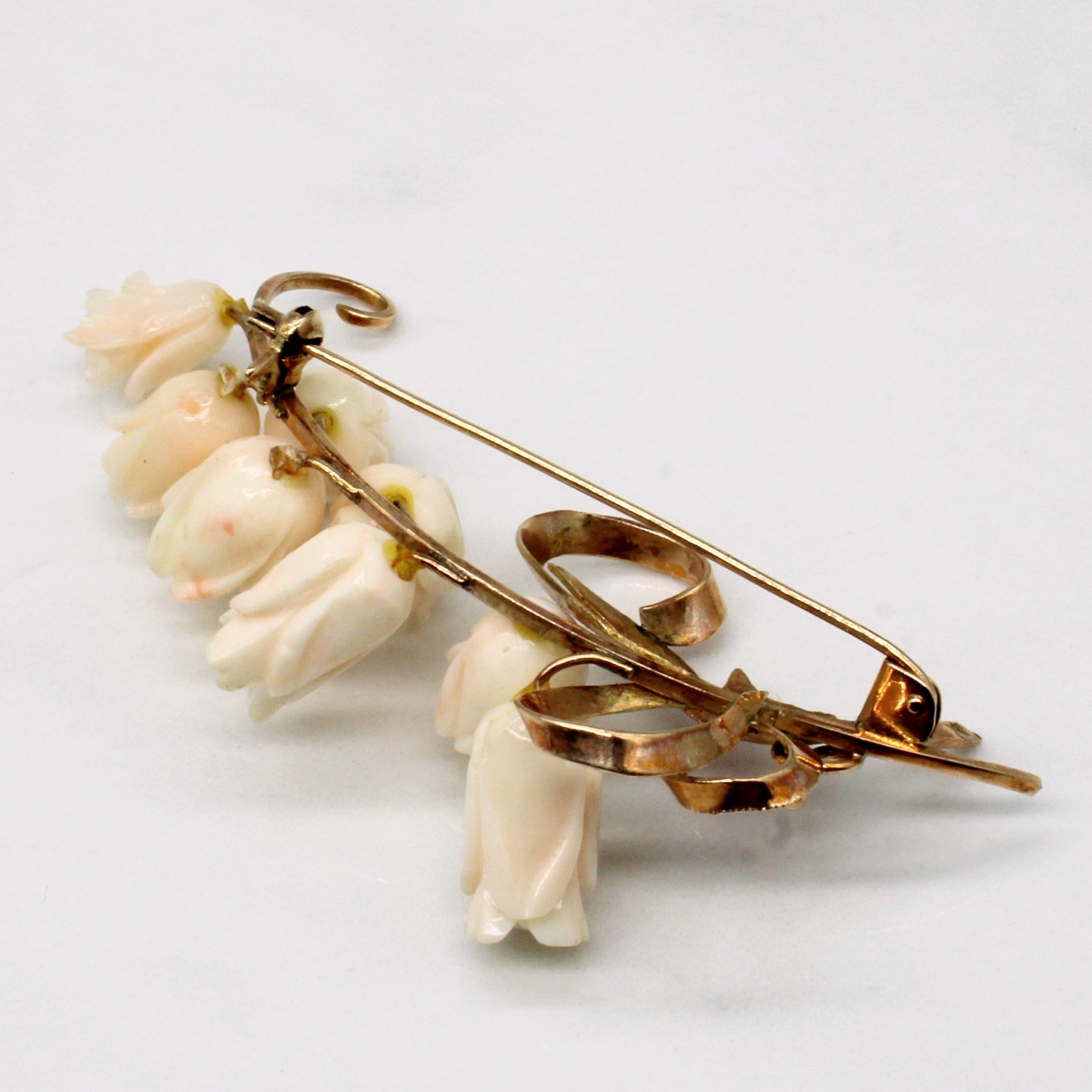 Carved Coral Flower Brooch | 25.00ctw |