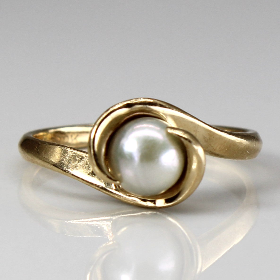 Semi Bezel Pearl Ring | SZ 4.75 |