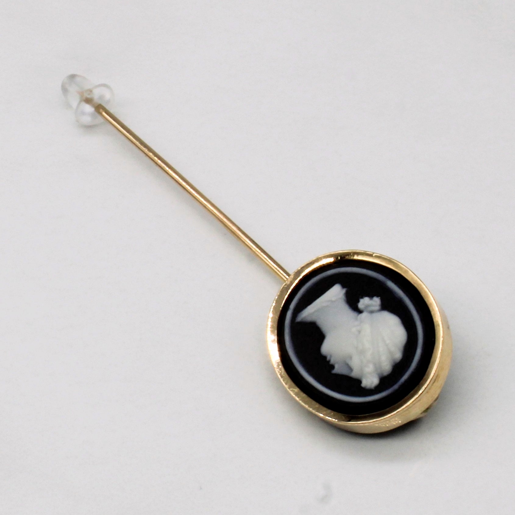 Porcelain Cameo Pin | 6.50ct |