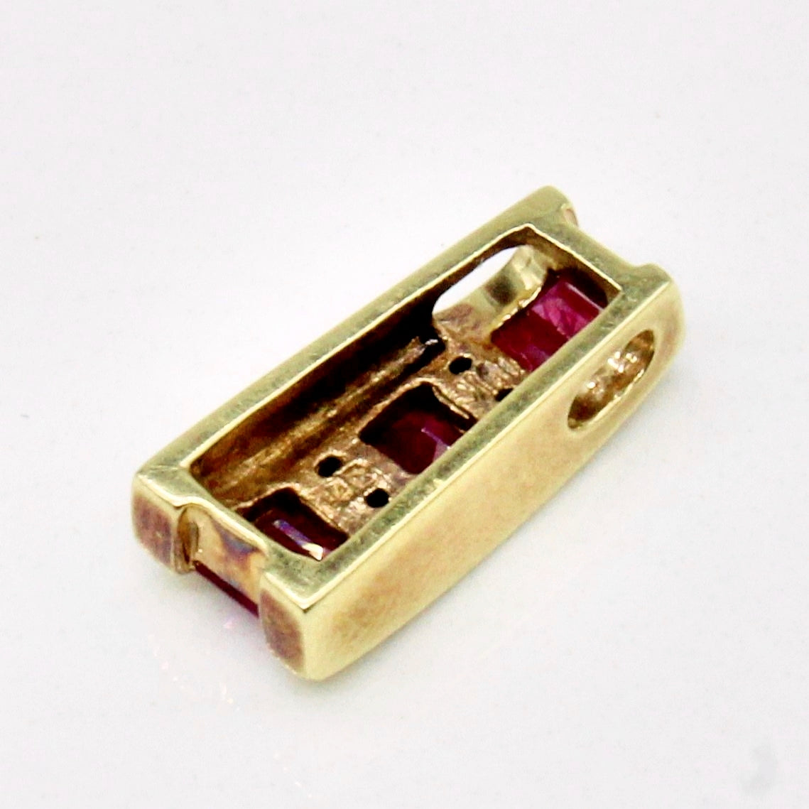 Ruby & Diamond Pendant | 0.50ct, 0.02ctw |